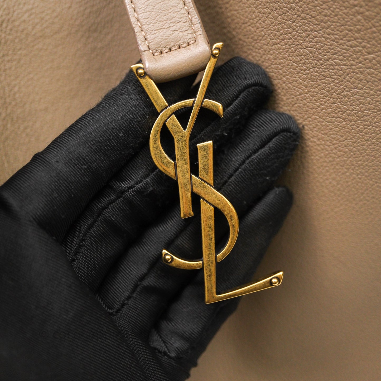 Saint Laurent LE 5 à 7 Supple Large Dusty Grey Grained Leather Gold Hardware