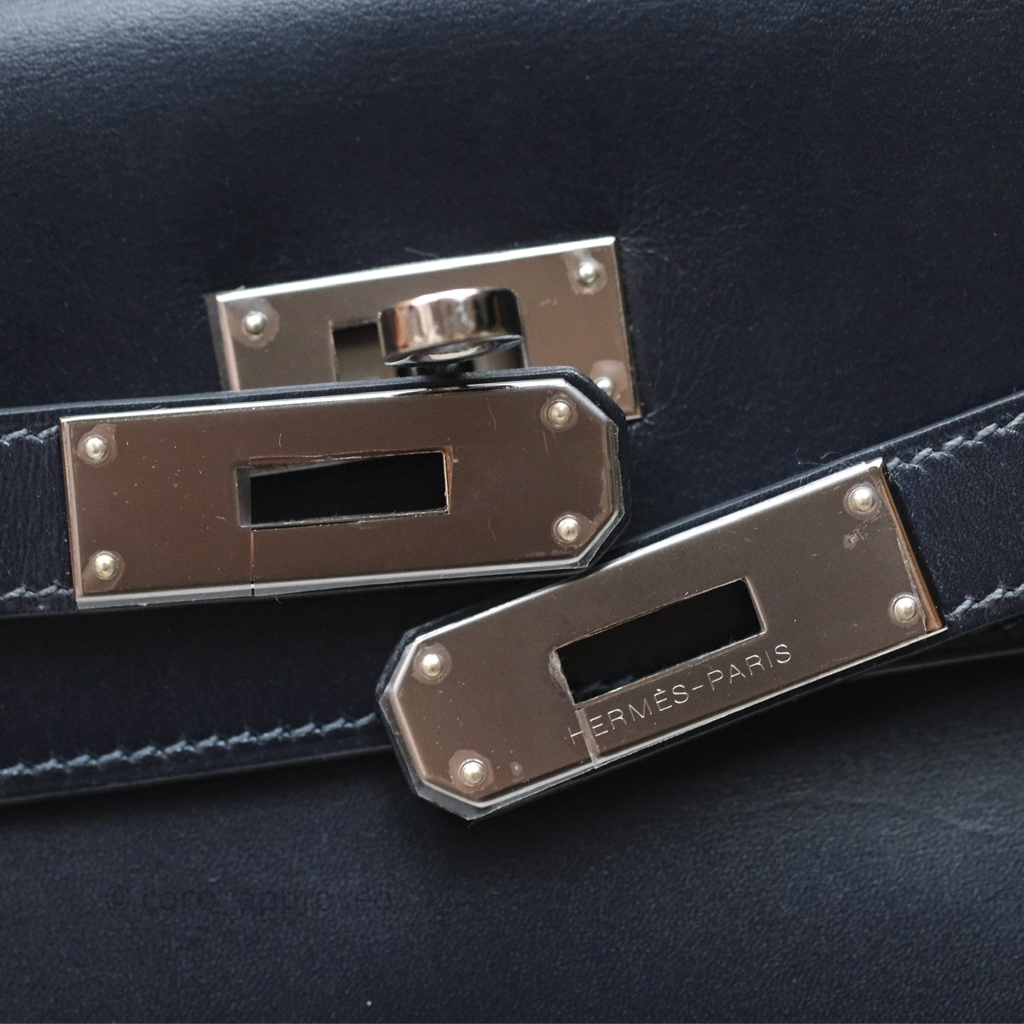 Hermès Vintage Kelly 32 Retourn Navy/Purple Box Leather Palladium Hardware