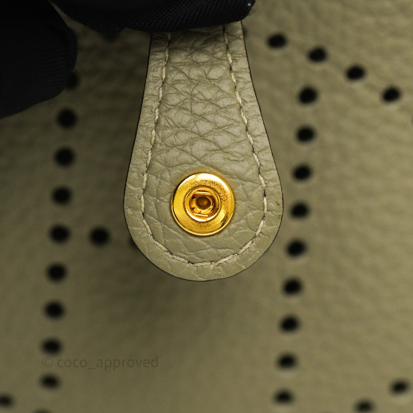 Hermès Mini Evelyne 16 Sauge Q1 Clemence Gold Hardware