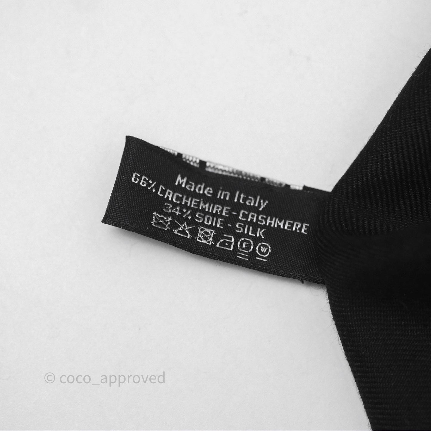 Chanel CC Logo Scarf Stole Black/ White Cashmere Silk