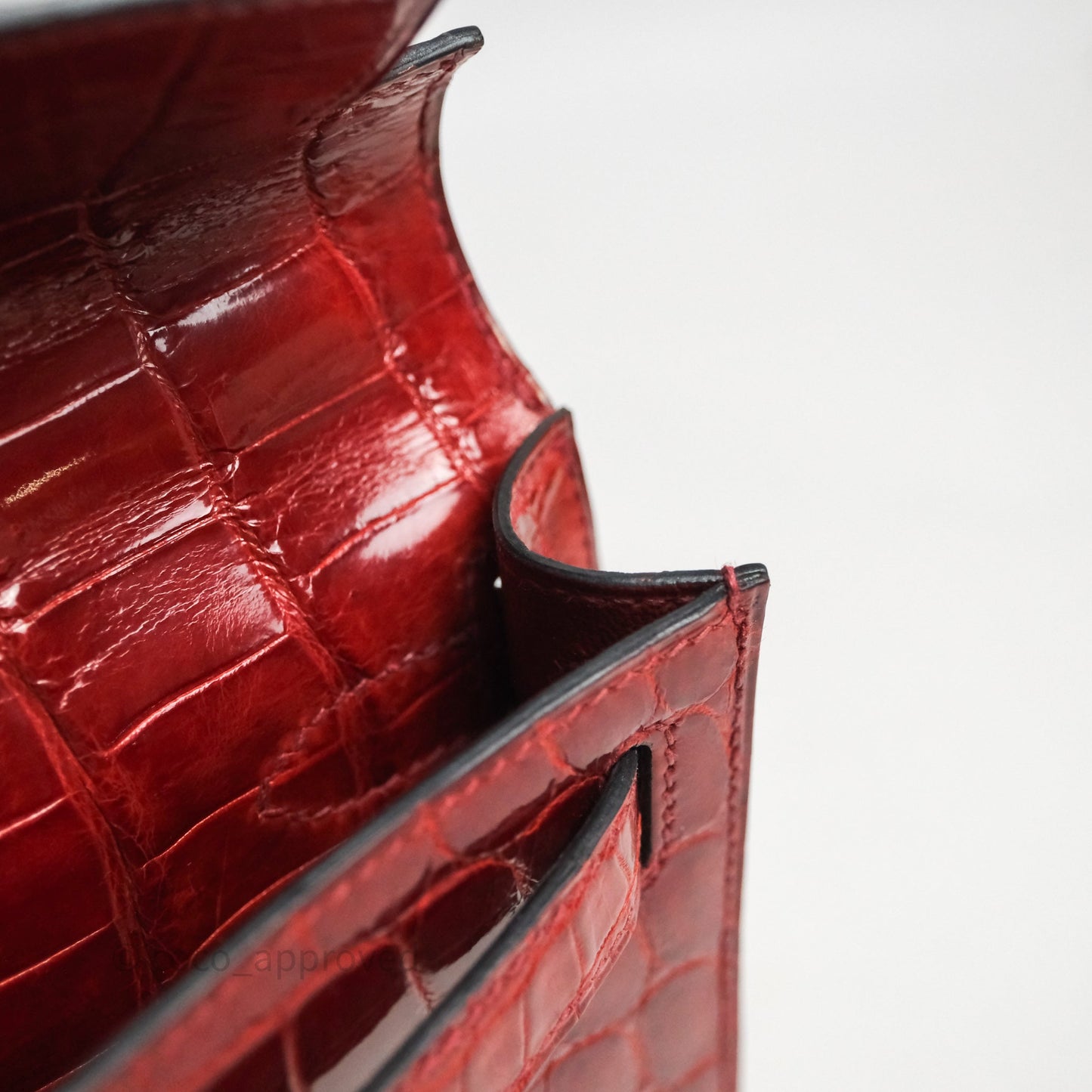 Hermes Kelly Cut Rouge H Shiny Niloticus Crocodile Gold Hardware
