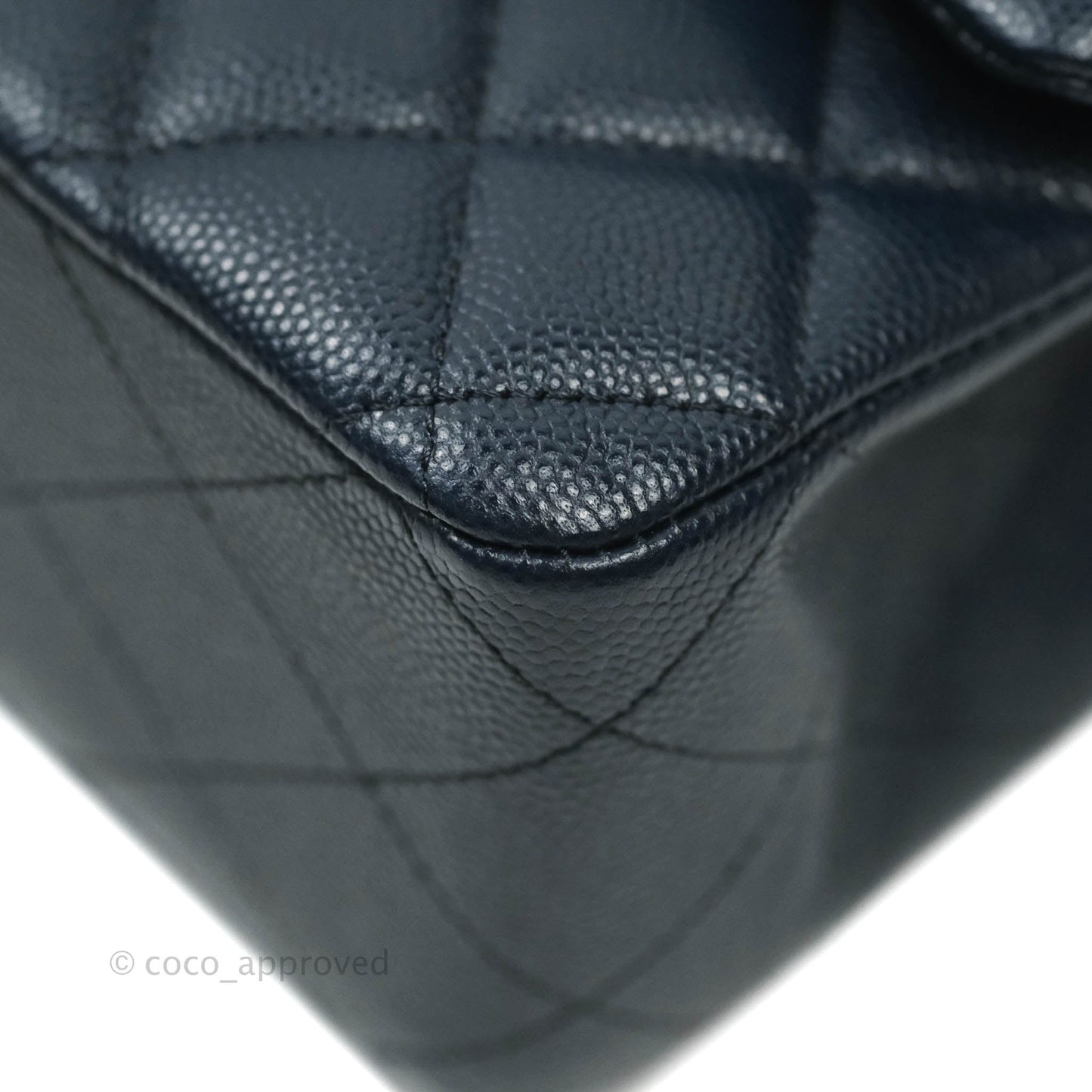 Chanel Quilted M/L Medium Double Flap Navy Caviar Gold Hardware