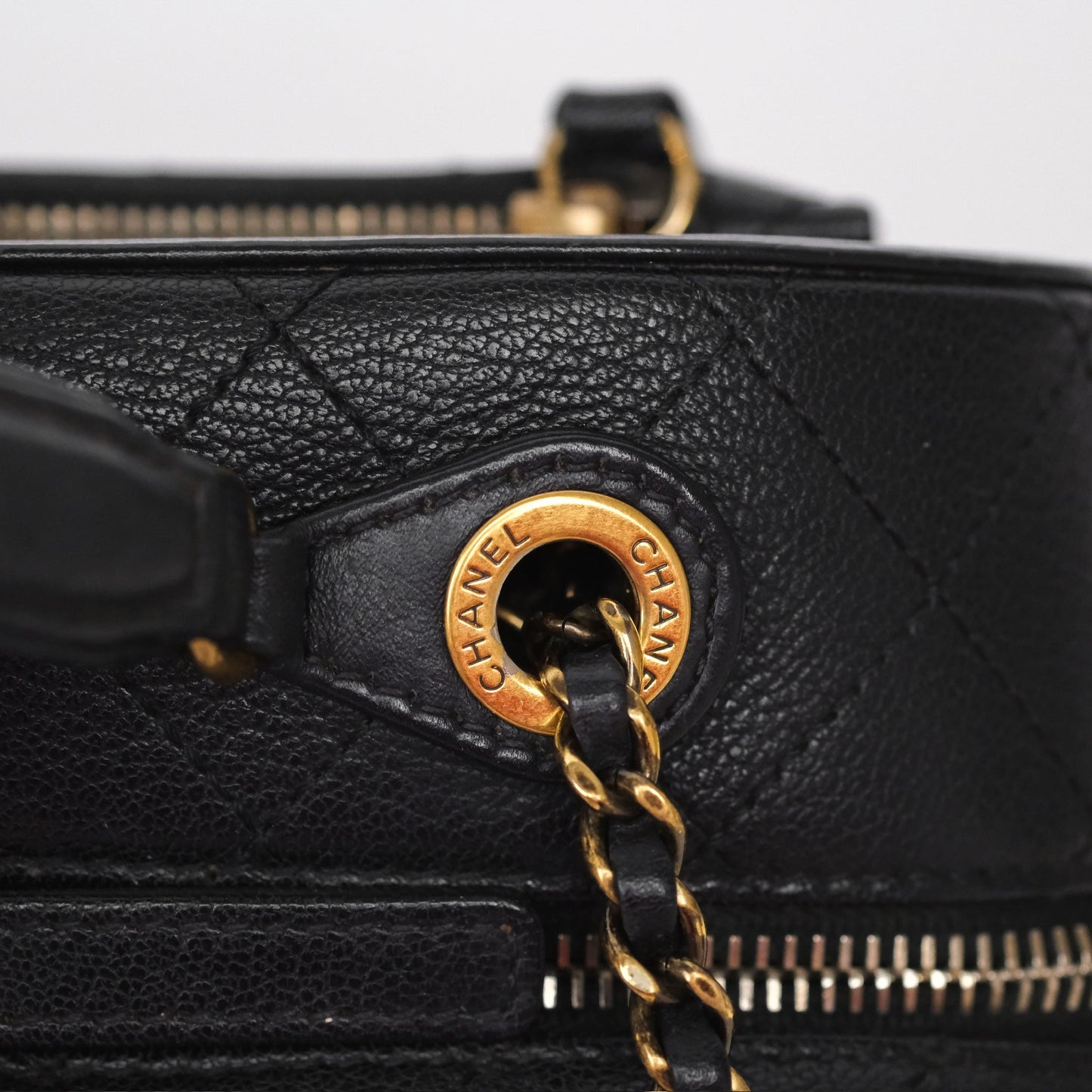 Chanel Coco Curve Vanity Black Calfskin & Goatskin Antique Gold Hardware