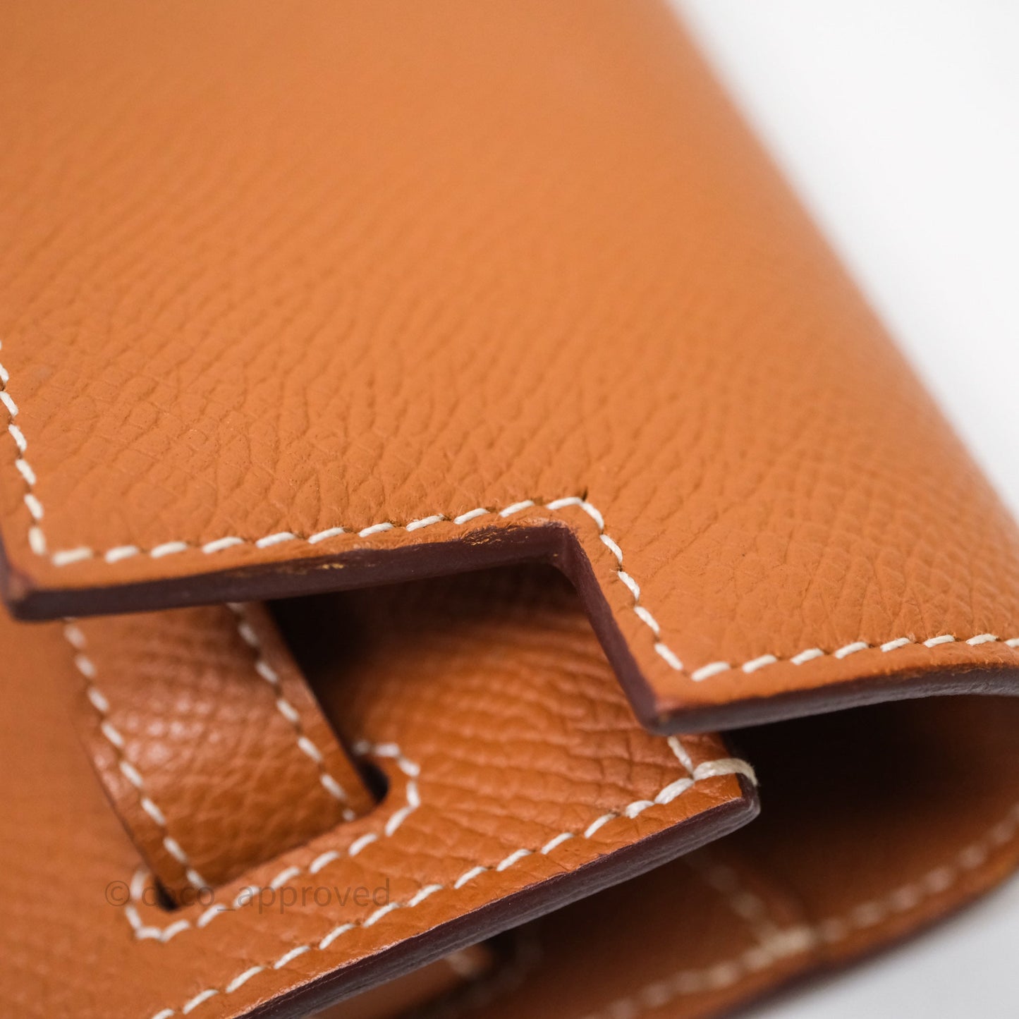 Hermès Kelly To Go Wallet Gold 37 Epsom Gold Hardware