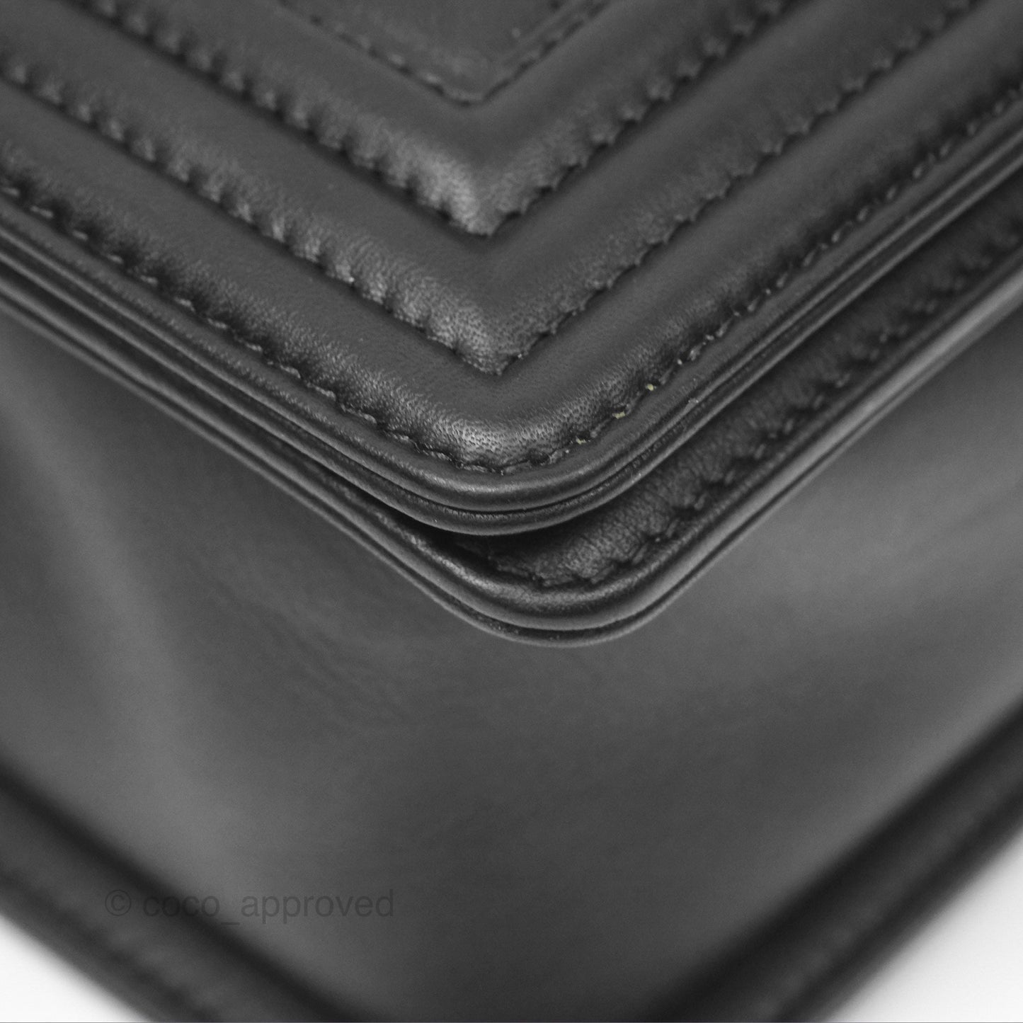 Chanel Quilted Medium Boy Black Calfskin Aged Gold Hardware