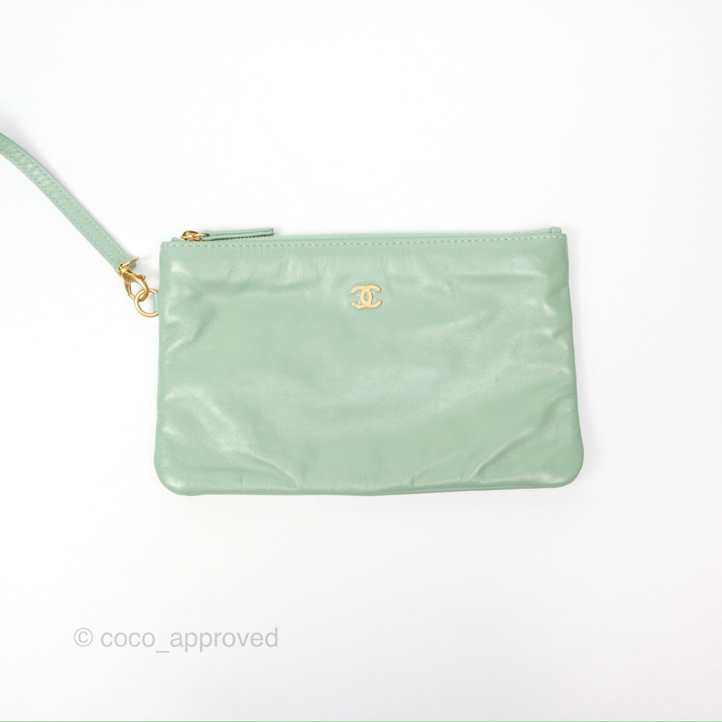 Chanel 22 Small Mint Green Shiny Aged Calfskin Aged Gold Hardware