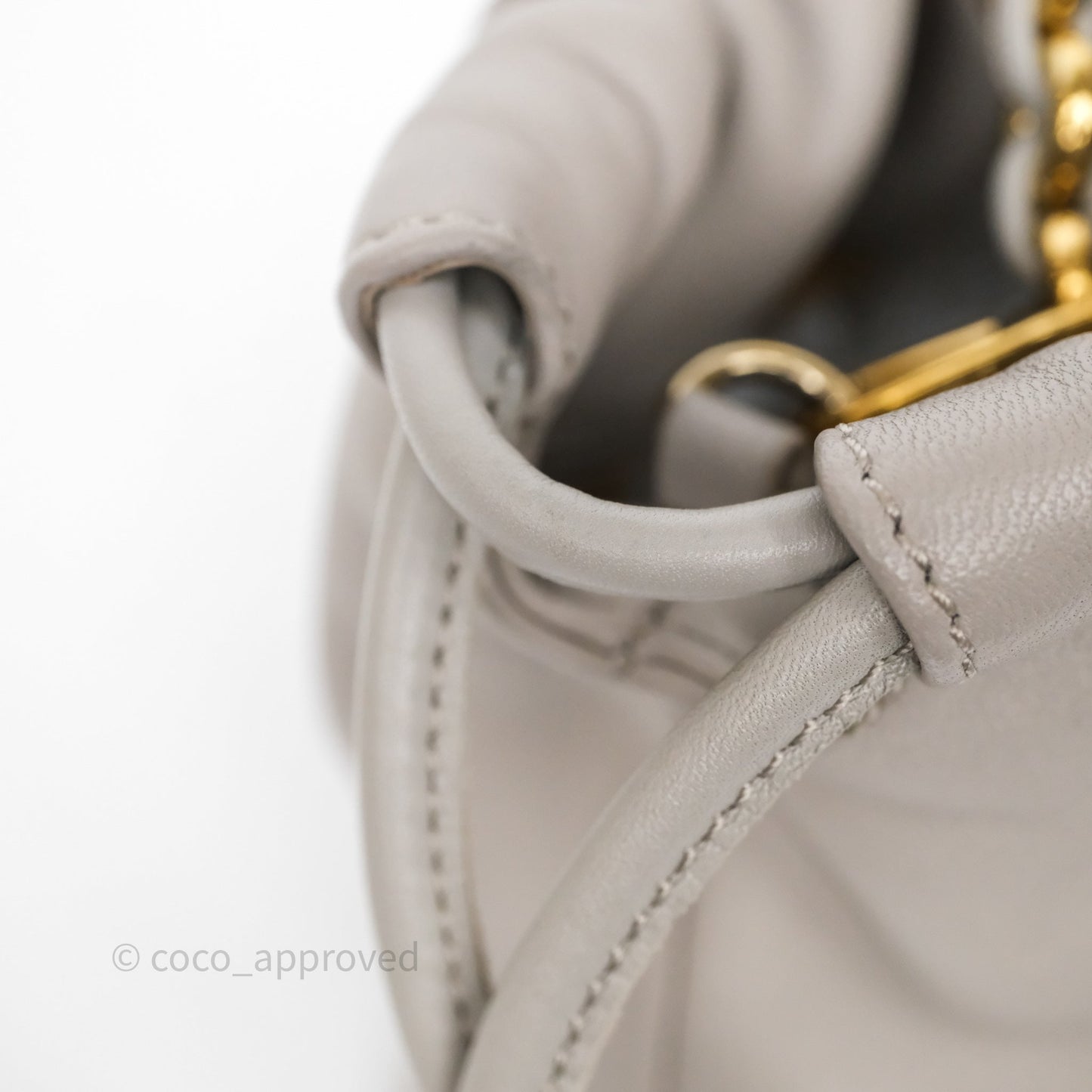 Loewe Medium Flamenco Purse in Mellow Nappa Lambskin Shell Grey