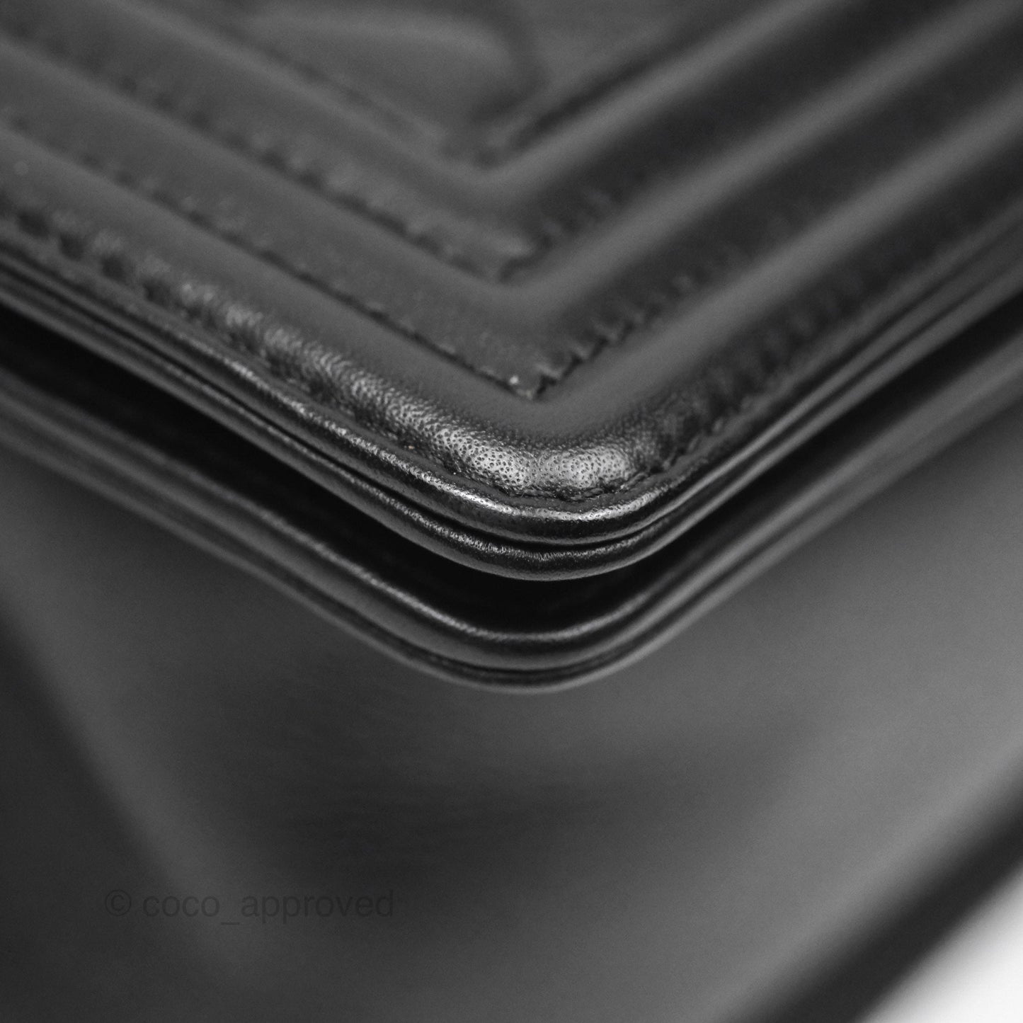 Chanel Medium Boy Quilted Black Calfskin Ruthenium Hardware
