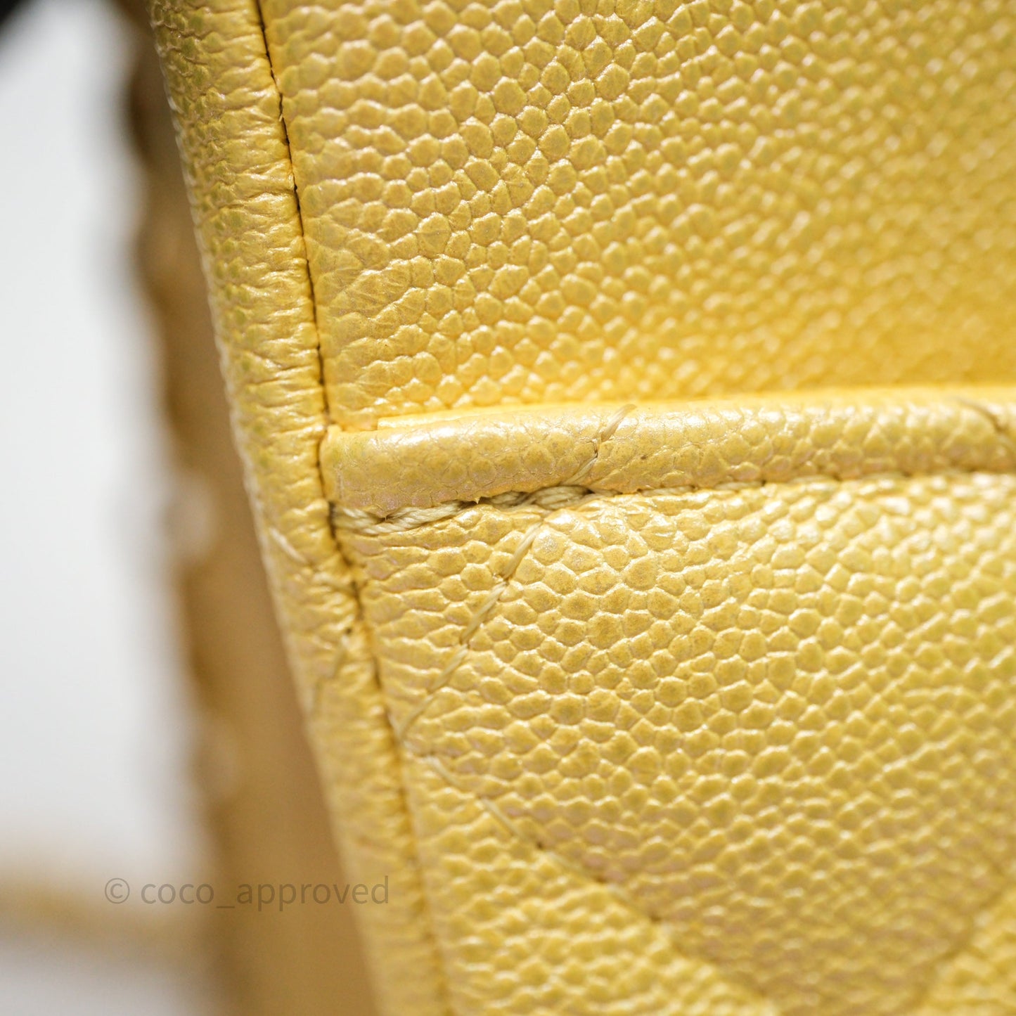 Chanel Classic M/L Medium Flap Quilted Iridescent Yellow Caviar Gold Hardware