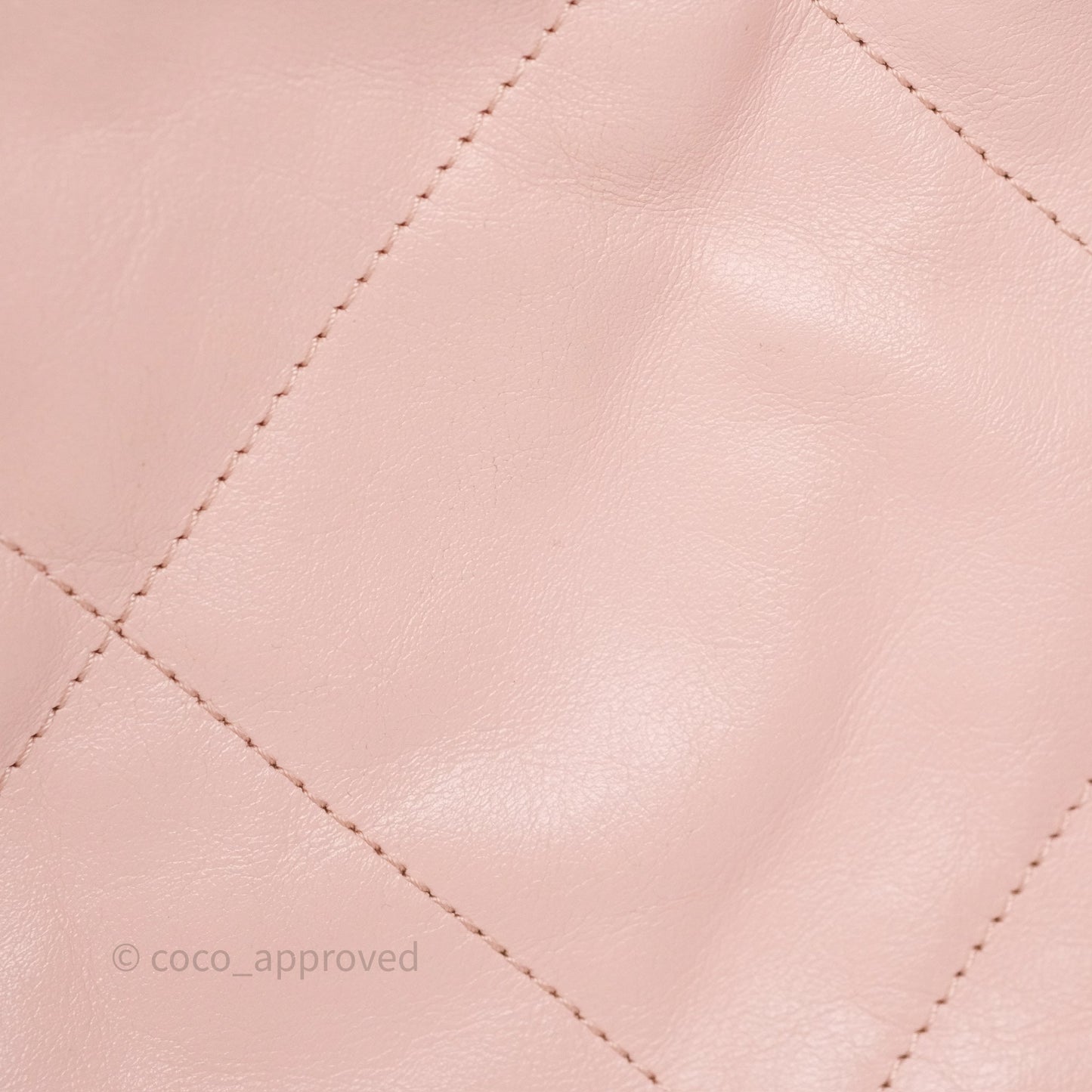 Chanel 22 Medium Pink Crumpled Calfskin Aged Gold Hardware