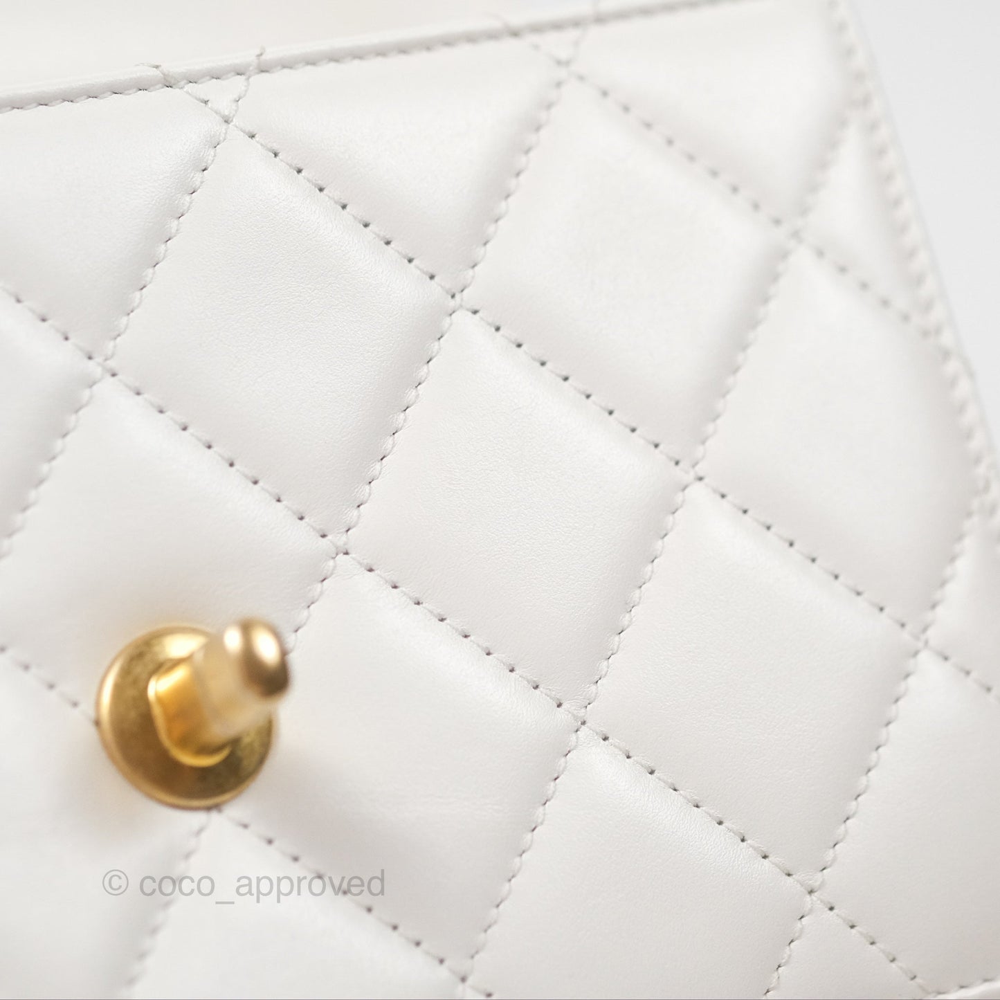 Chanel Quilted Mini Perfect Fit Adjustable White Calfskin Gold Hardware 24C