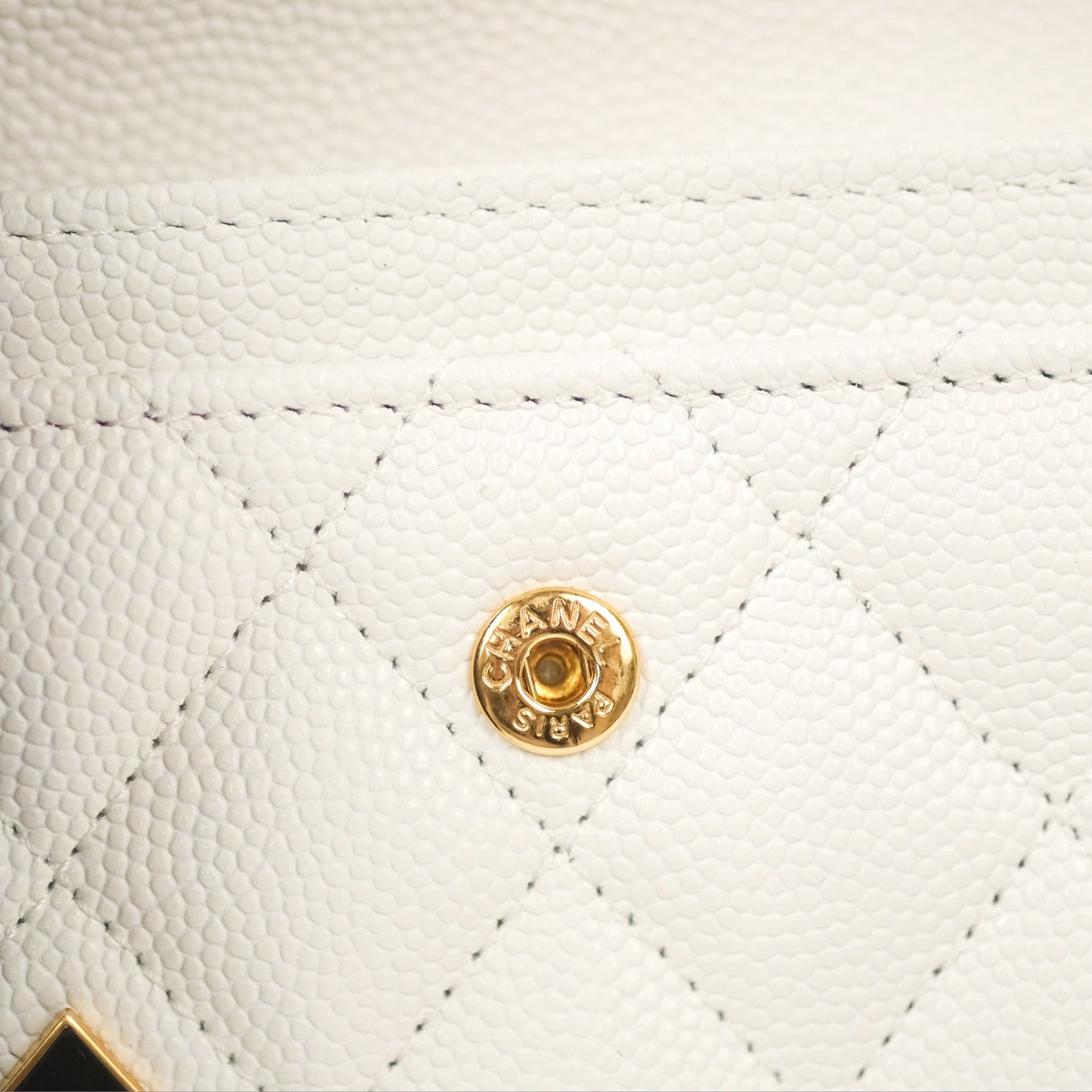 Chanel Quilted Flap Coco Casino Card Holder Caviar White Gold Hardware