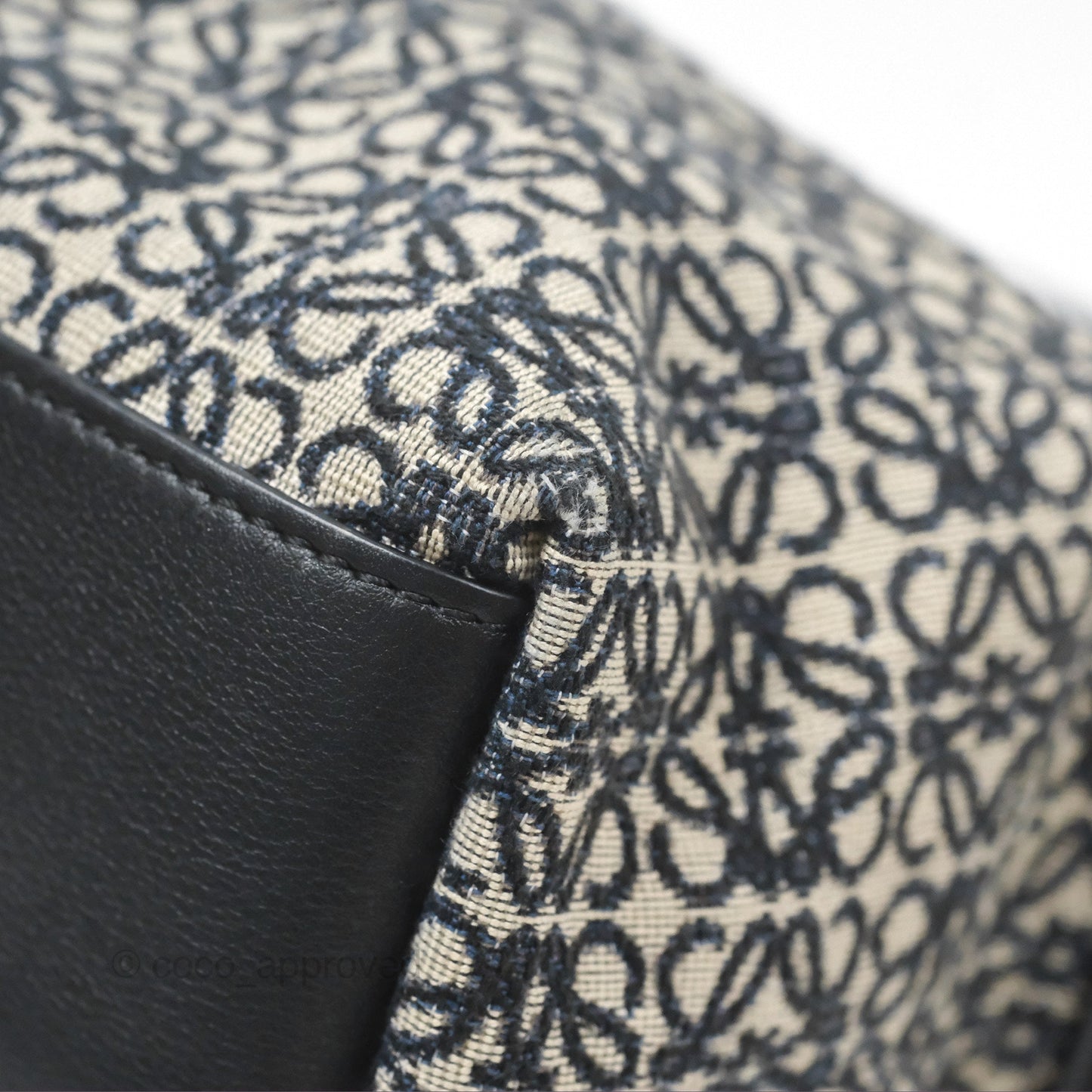 Loewe Small Cubi bag in Anagram Jacquard & Calfskin Navy/ Black
