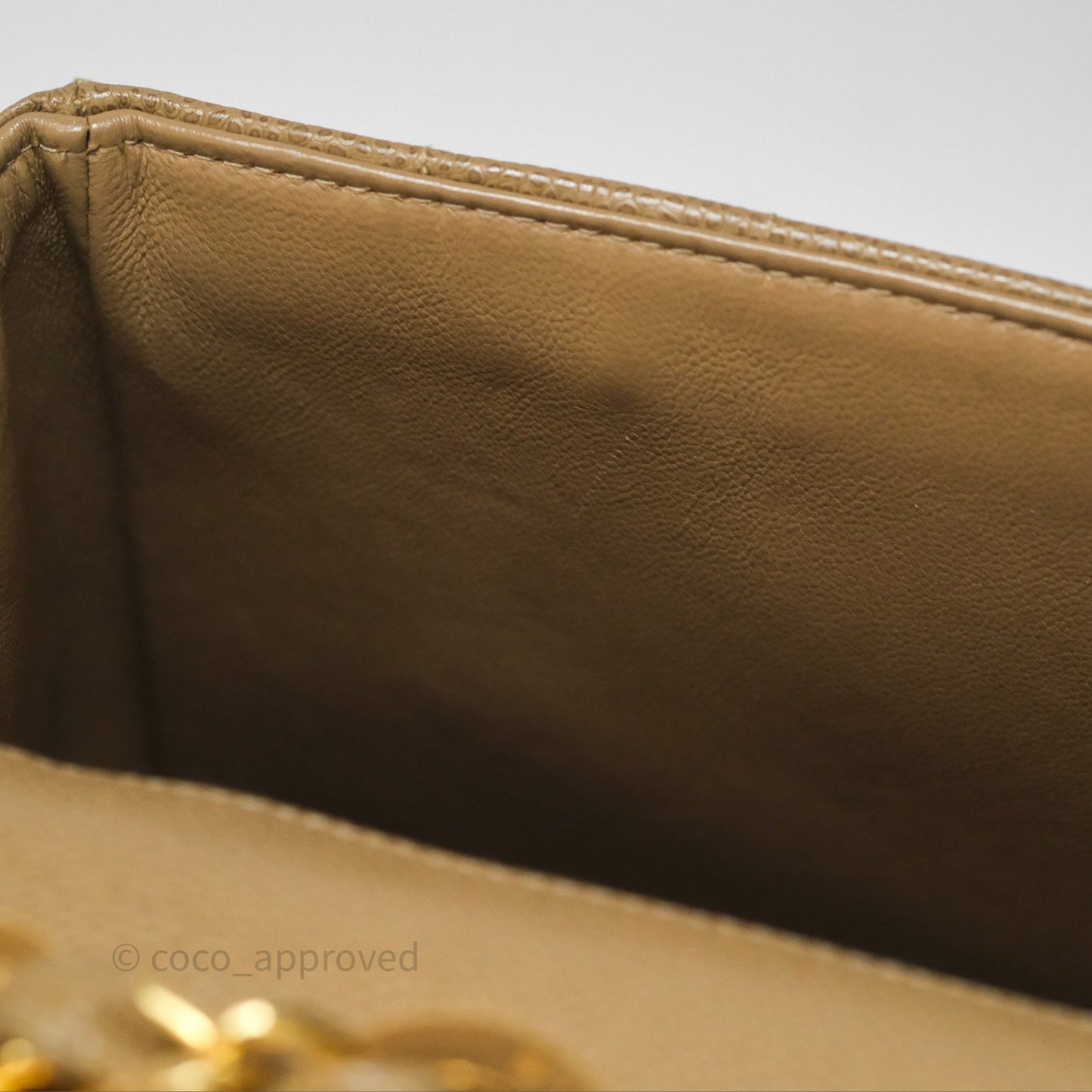 Chanel Vintage Vertical Quilted Jumbo Single Flap Beige Caviar 24K Gold Hardware