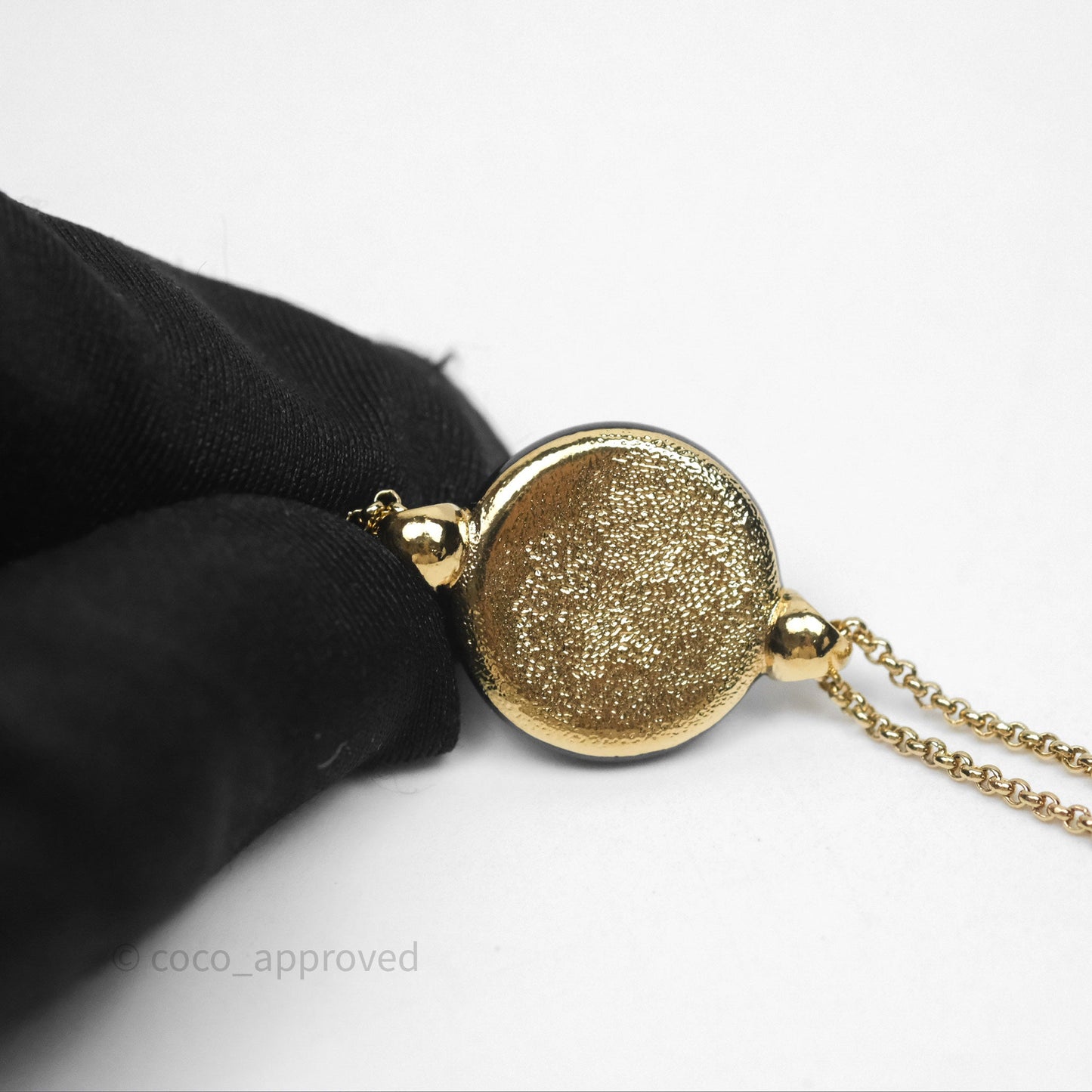 Chanel Black/ White Round CC Bracelet Gold Tone 24P