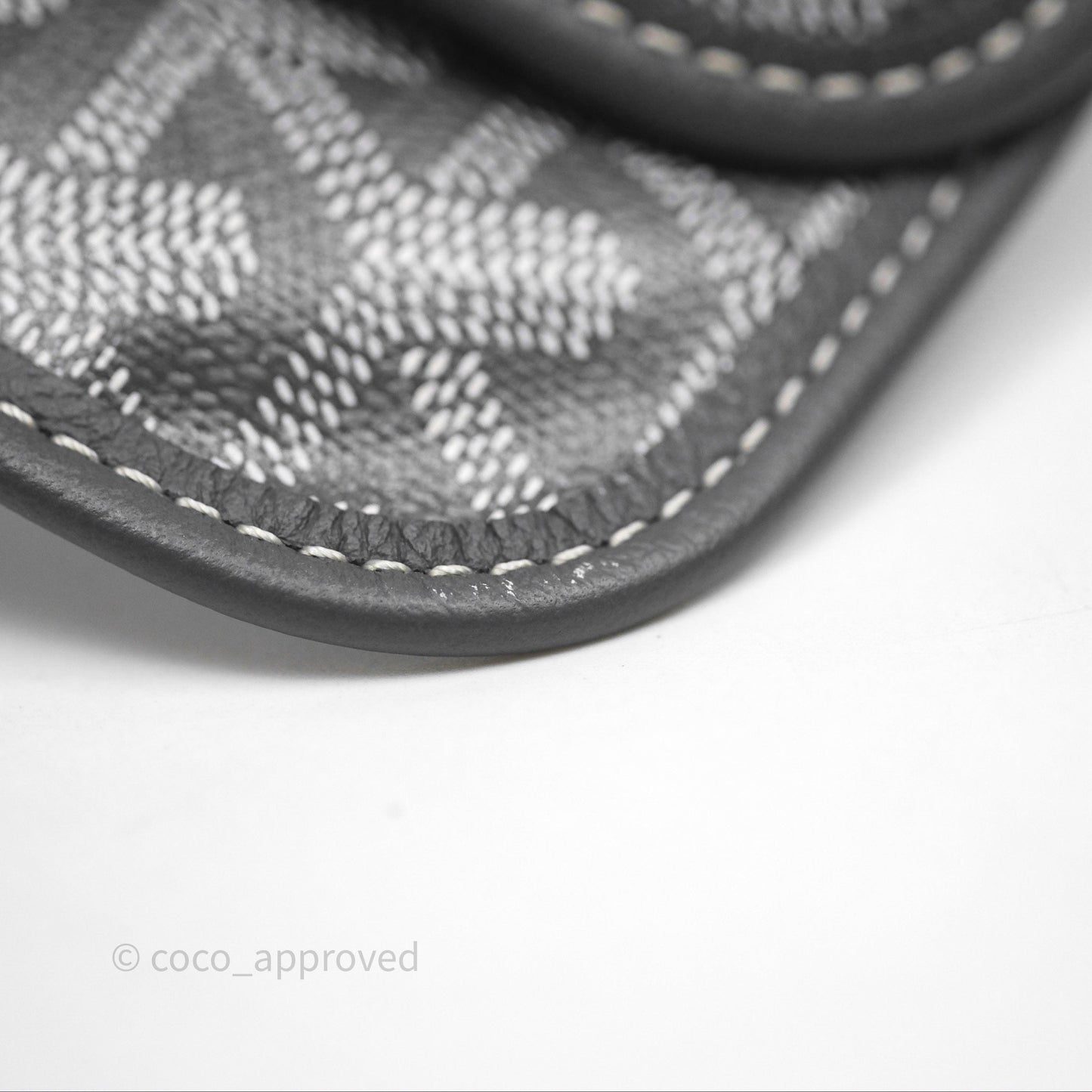 Goyard St Louis Tote PM ⁣⁣⁣⁣⁣⁣⁣⁣⁣⁣⁣⁣⁣⁣⁣⁣⁣⁣⁣⁣Grey