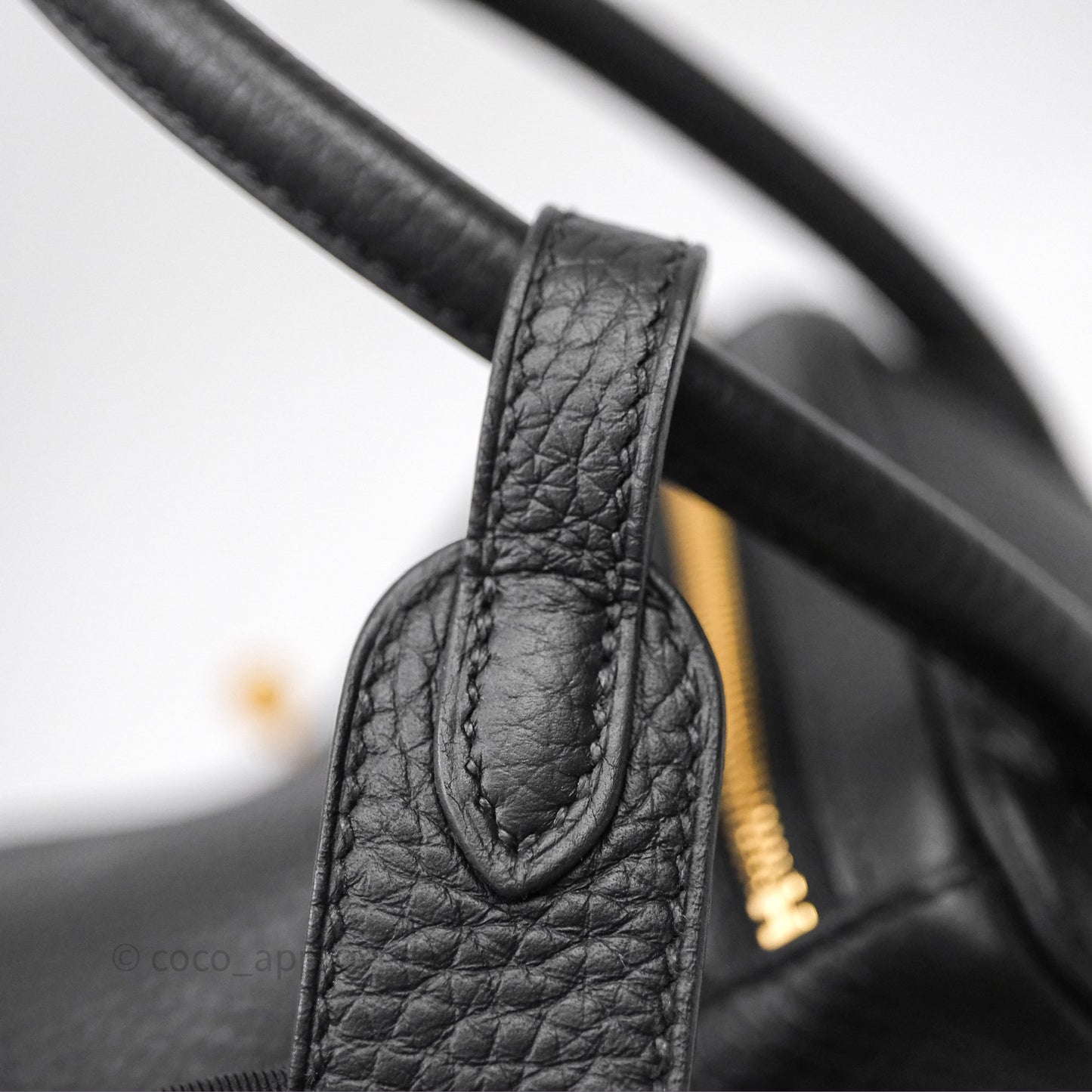 Hermes Lindy 26 Black Noir 89 Clemence Gold Hardware