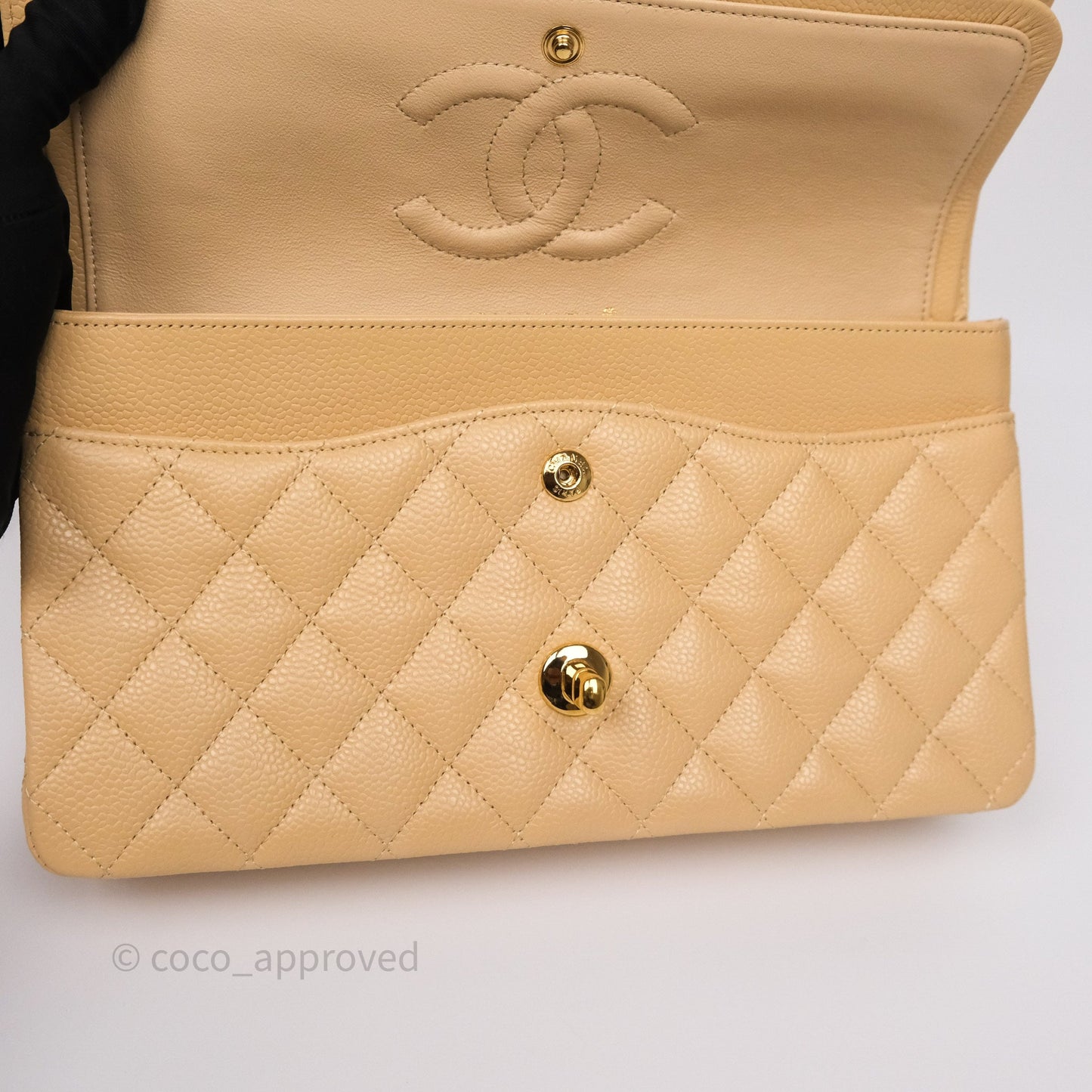 Chanel M/L Medium Classic Flap Quilted Beige Caviar Gold Hardware