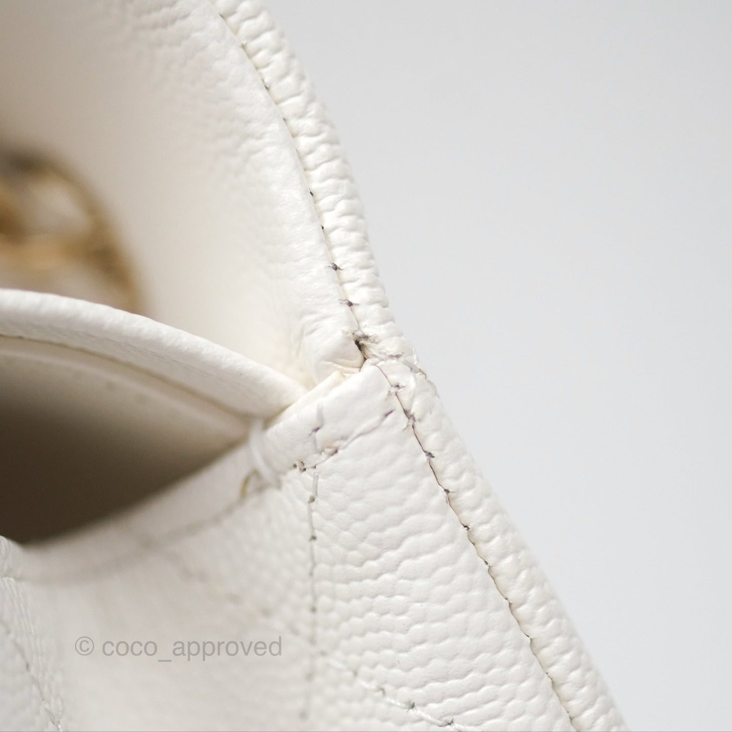 Chanel Classic M/L Medium Flap Quilted White Caviar Gold Hardware