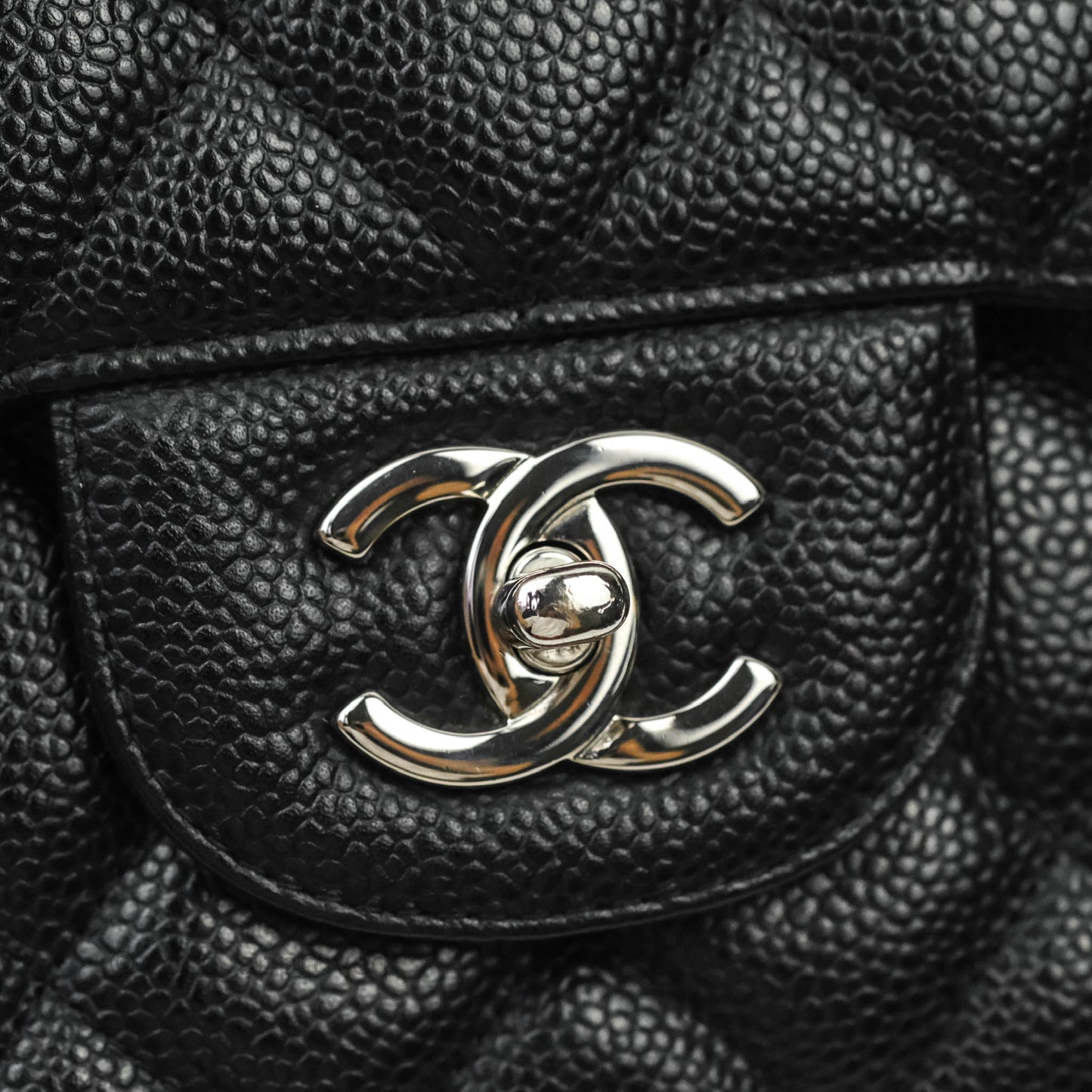 Chanel Jumbo Double Flap Black Caviar Silver Hardware⁣⁣