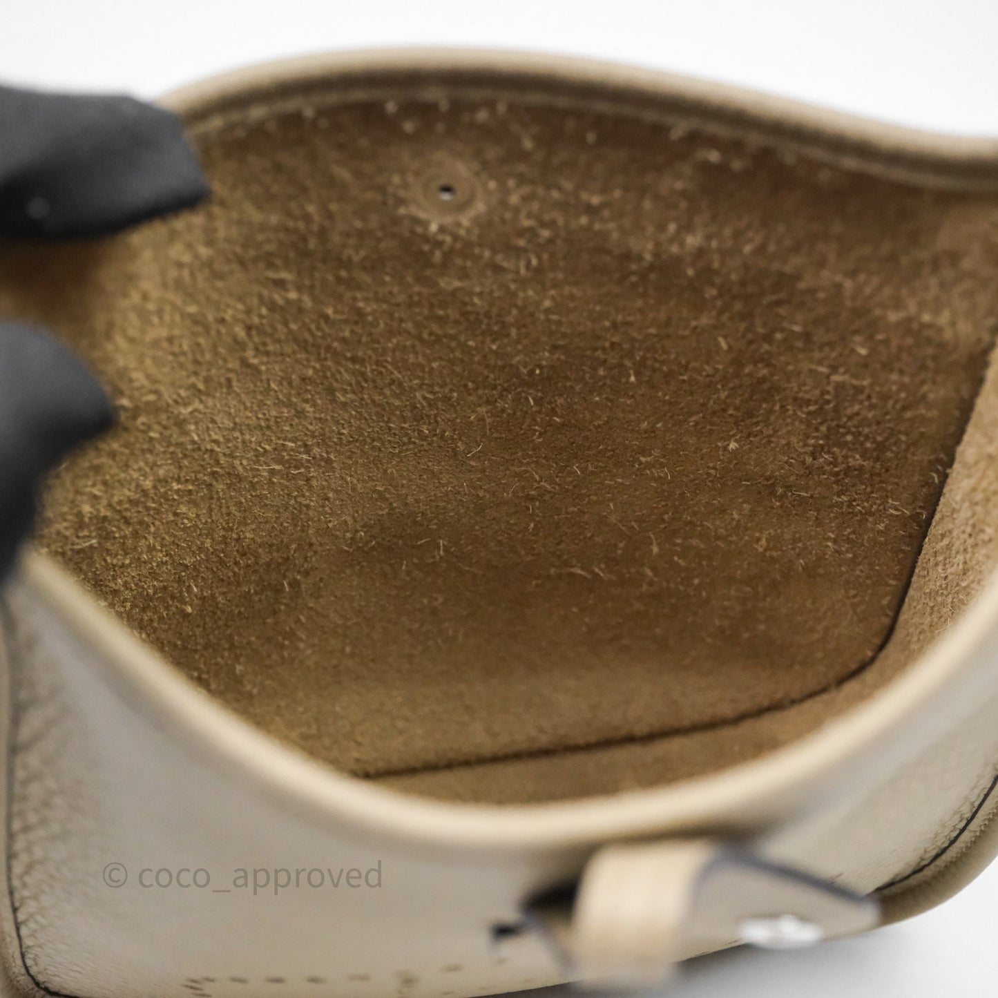 Hermès Mini Evelyne 16 Beige Marfa 8Q Clemence Gold Hardware