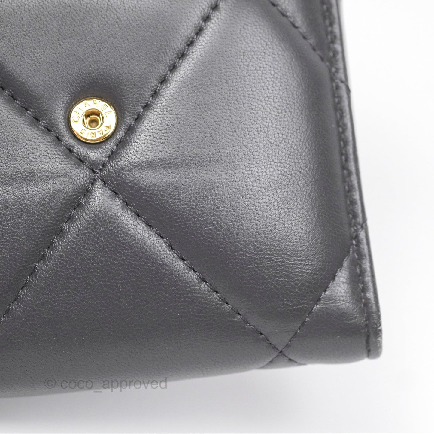 Chanel 19 Short Flap Wallet Grey Gold Hardware
