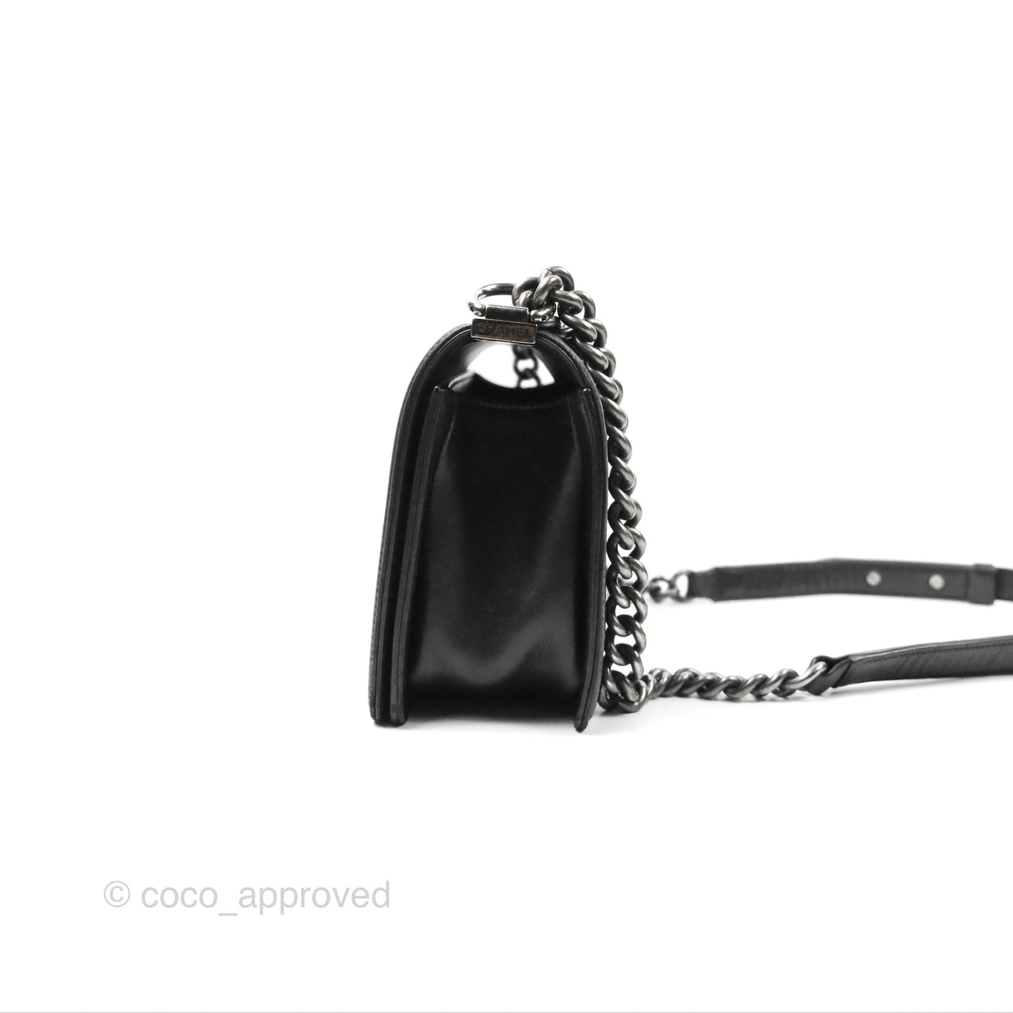 Chanel Quilted Medium Boy Black Calfskin Ruthenium Hardware