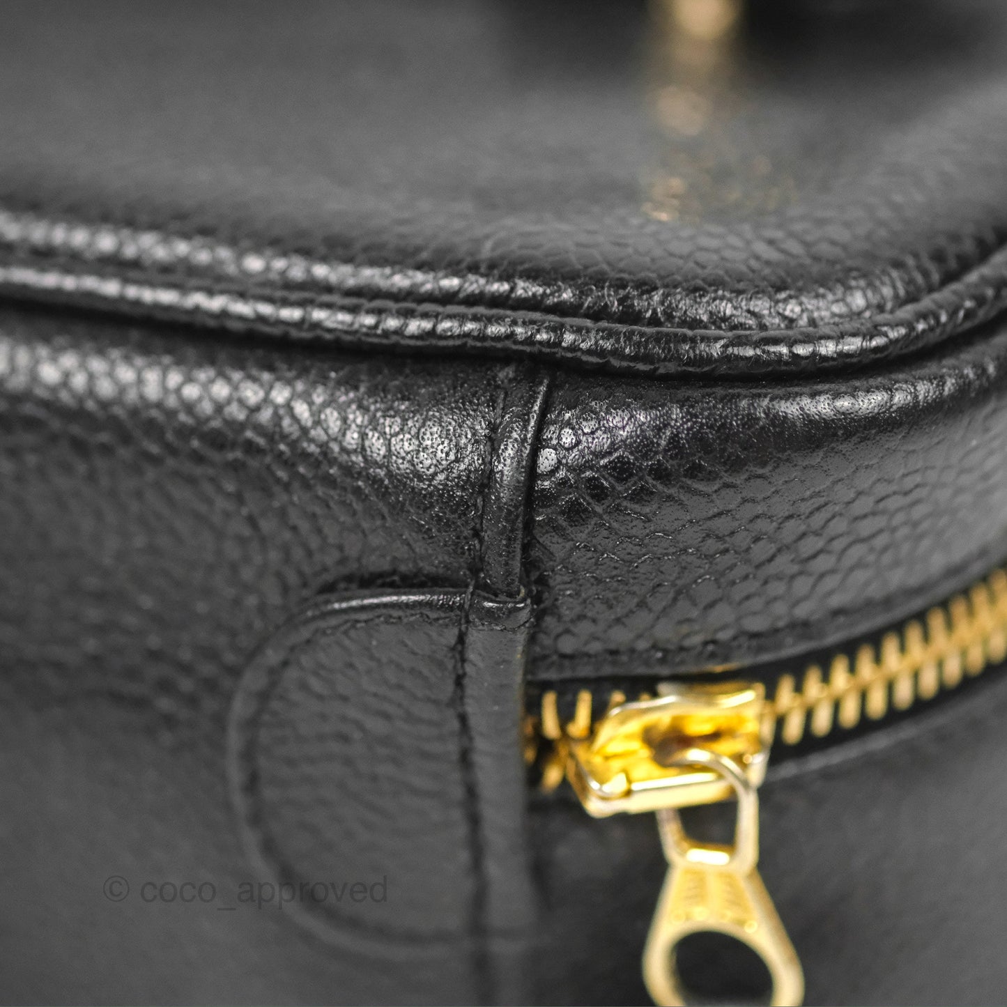 Chanel Vintage Vanity Case Black Caviar Gold Hardware