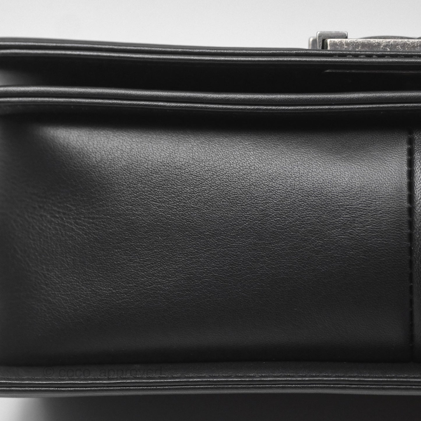 Chanel Medium Boy Quilted Black Calfskin Ruthenium Hardware