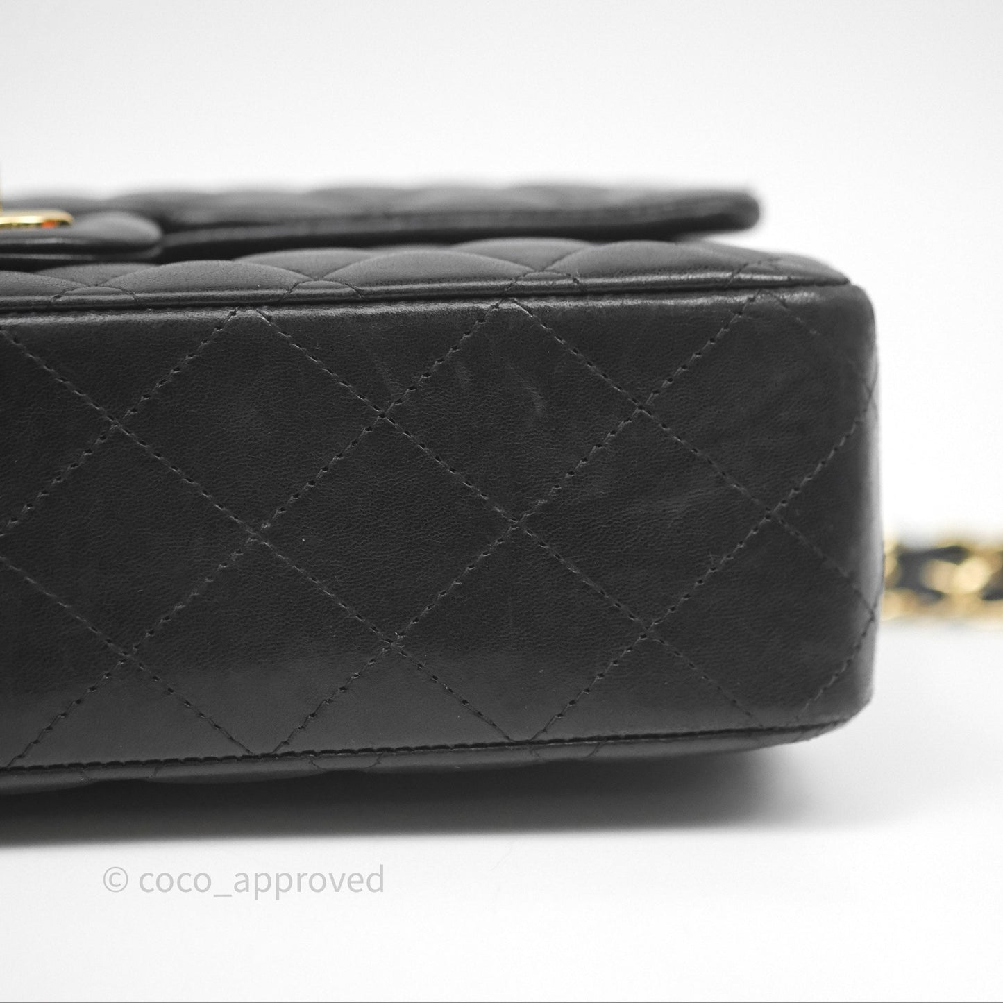 Chanel Classic M/L Medium Flap Quilted Black Lambskin Gold Hardware