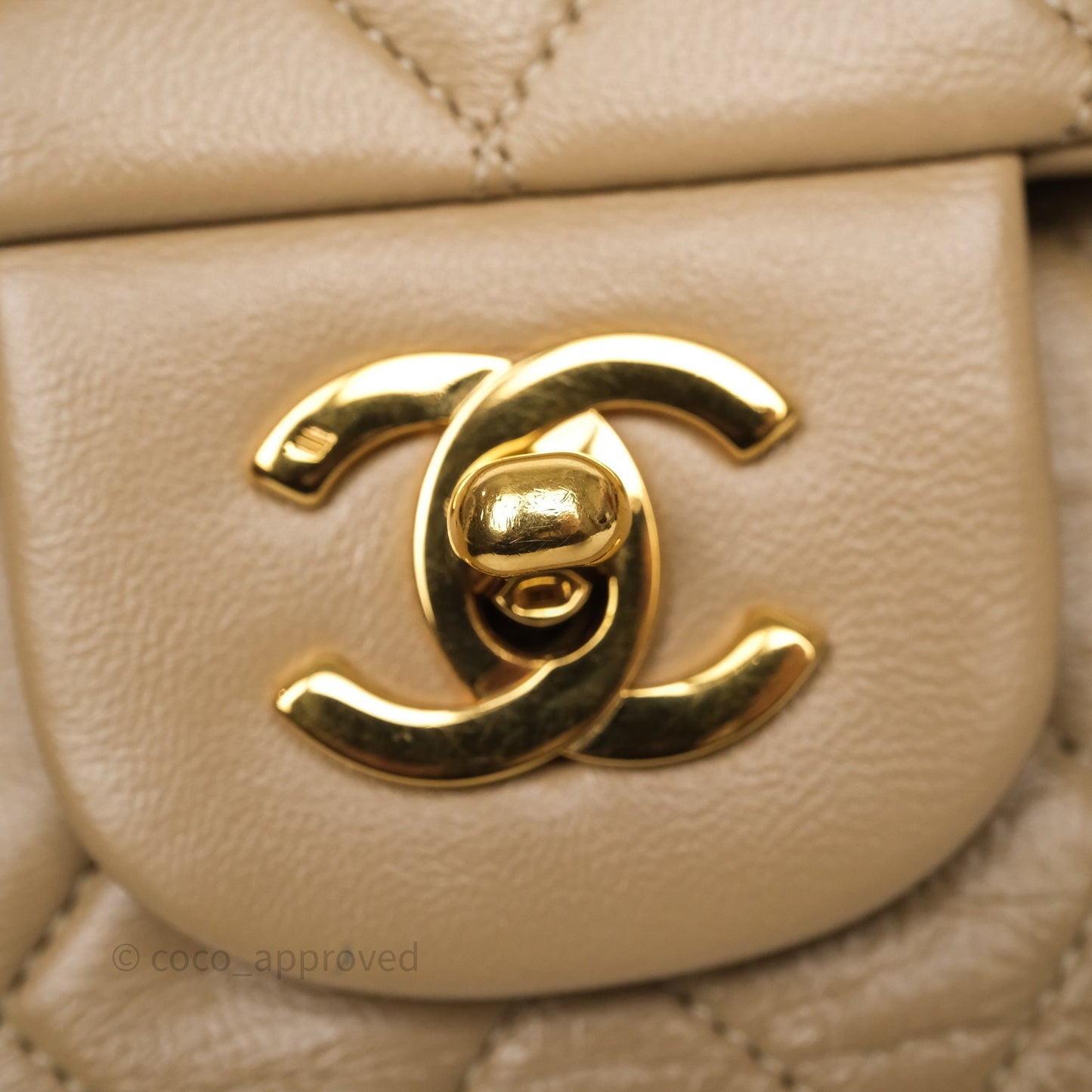 Chanel Vintage Medium Classic Flap Beige Lambskin 24K Gold Hardware