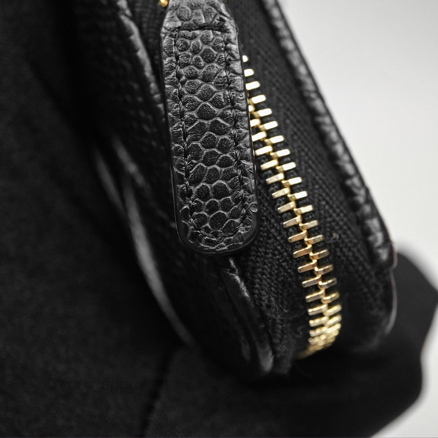 Chanel Classic Zipped Coin Purse Black Caviar Gold Hardware