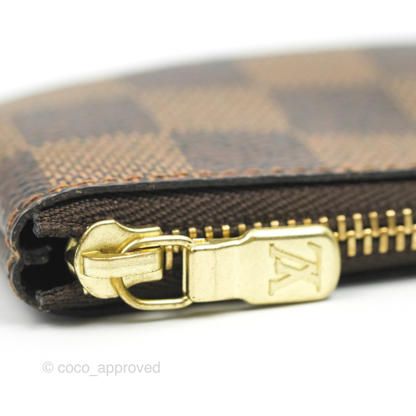 Louis Vuitton Damier Canvas Key Pouch Gold Hardware