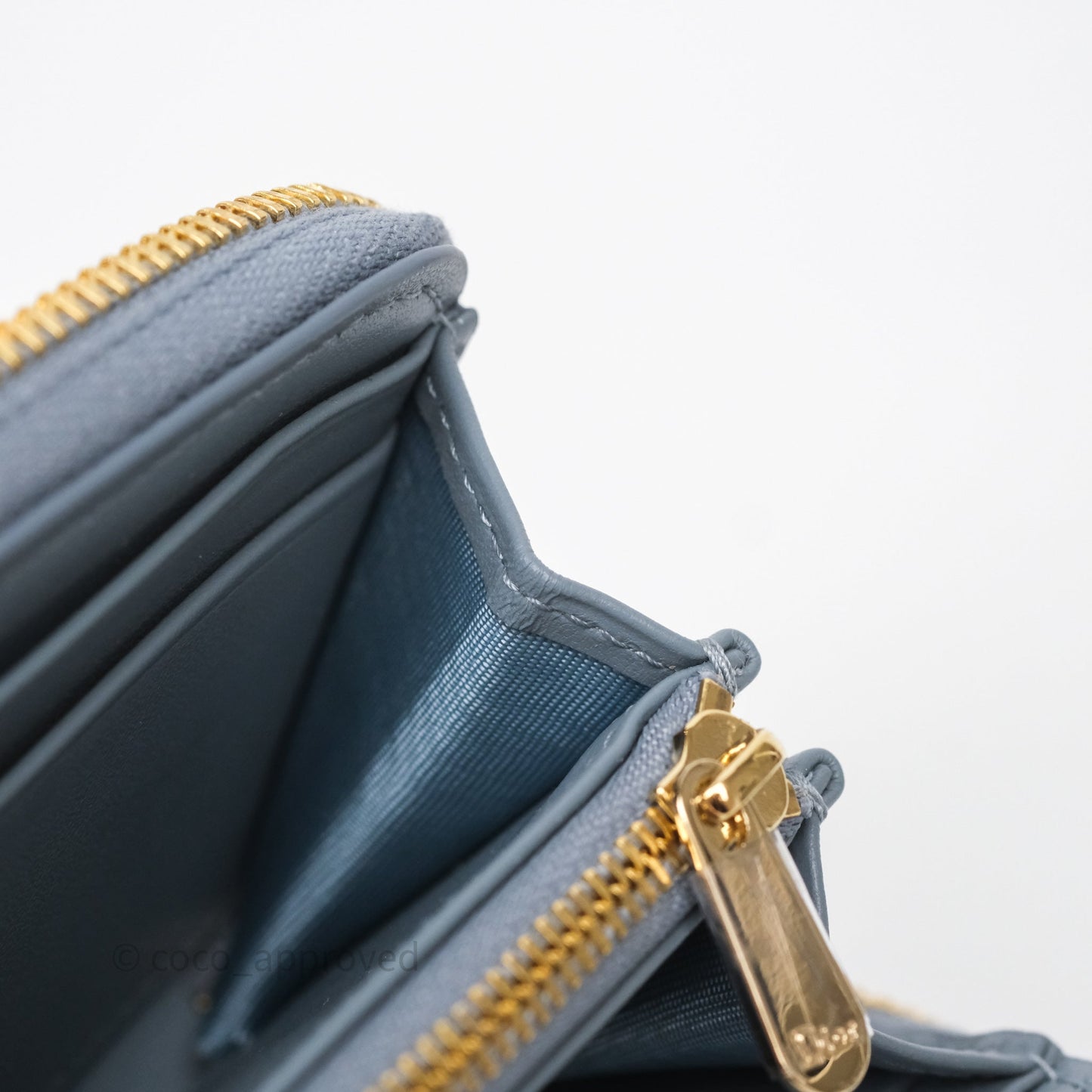 Dior Small Lady Dior Voyageur Coin Purse Cloud Blue Lambskin Cannage