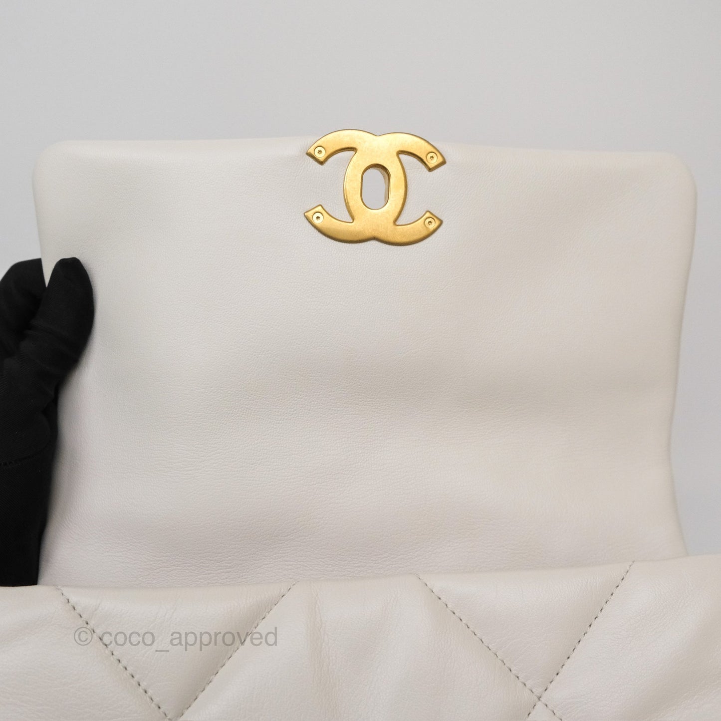 Chanel 19 Small Pearly White Mixed Hardware