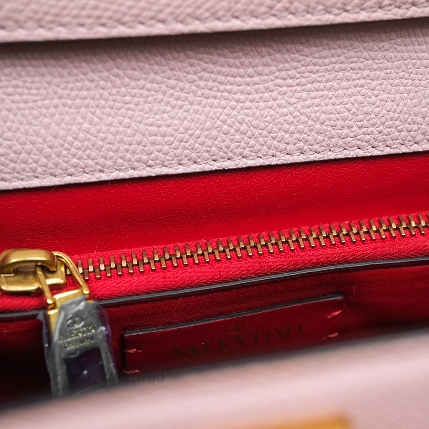 Valentino Garavani Small Vsling Grainy Calfskin Bag Light Pink Aged Gold Hardware