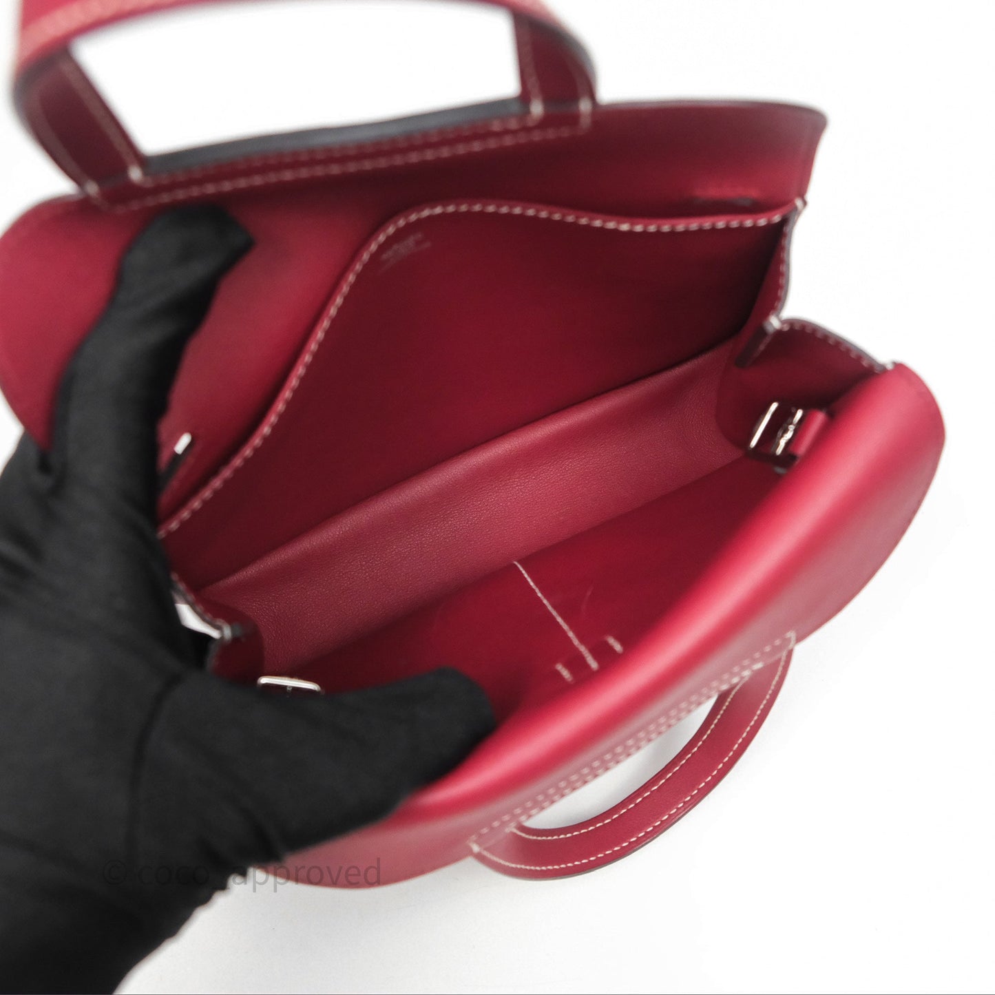 Hermès Halzan 22 Mini Rouge Grenat K1 Swift Palladium Hardware