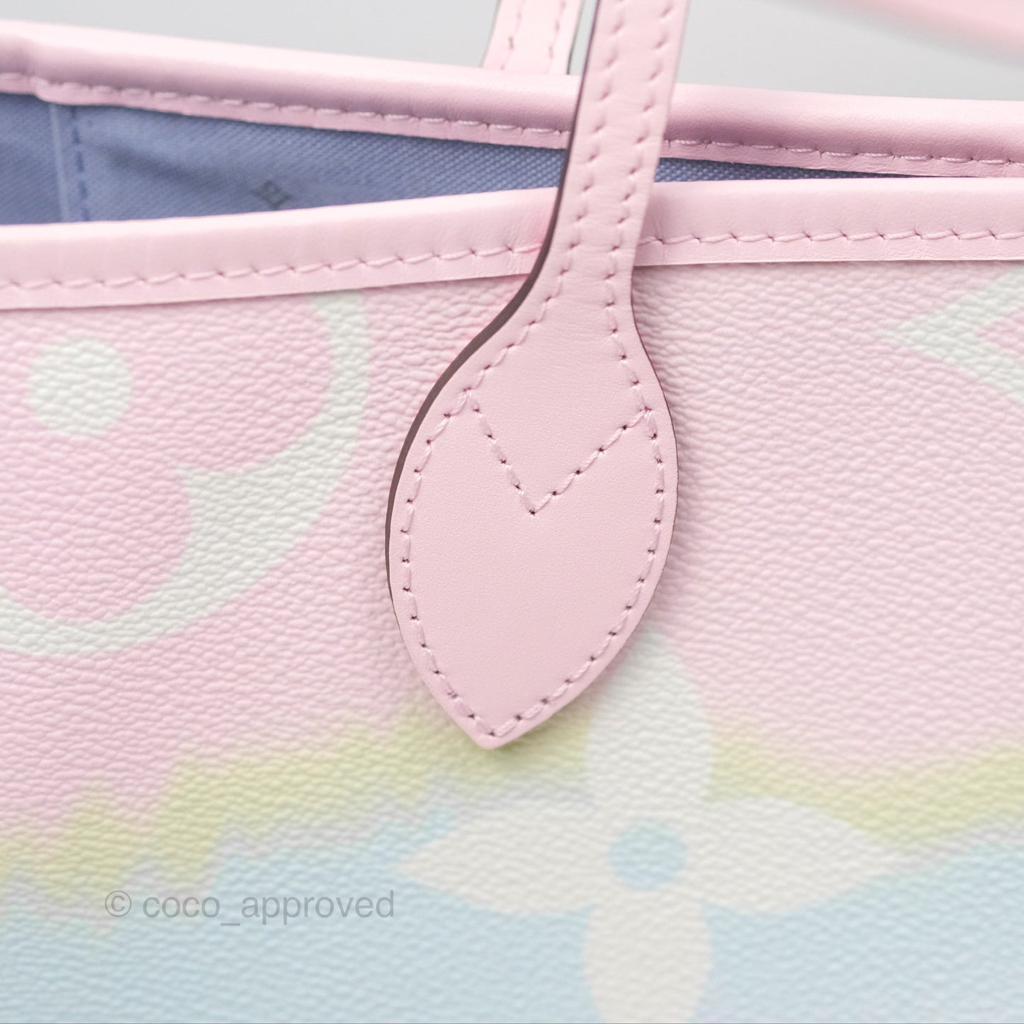 Louis Vuitton Escale Neverfull MM Pastel Monogram