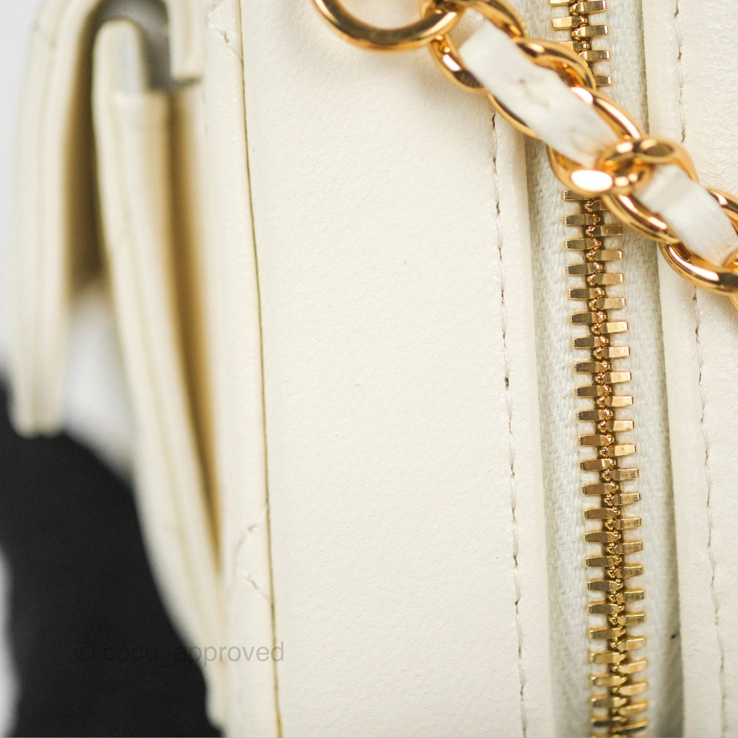 Chanel Mini Vanity Case with Chain White Lambskin Gold Hardware