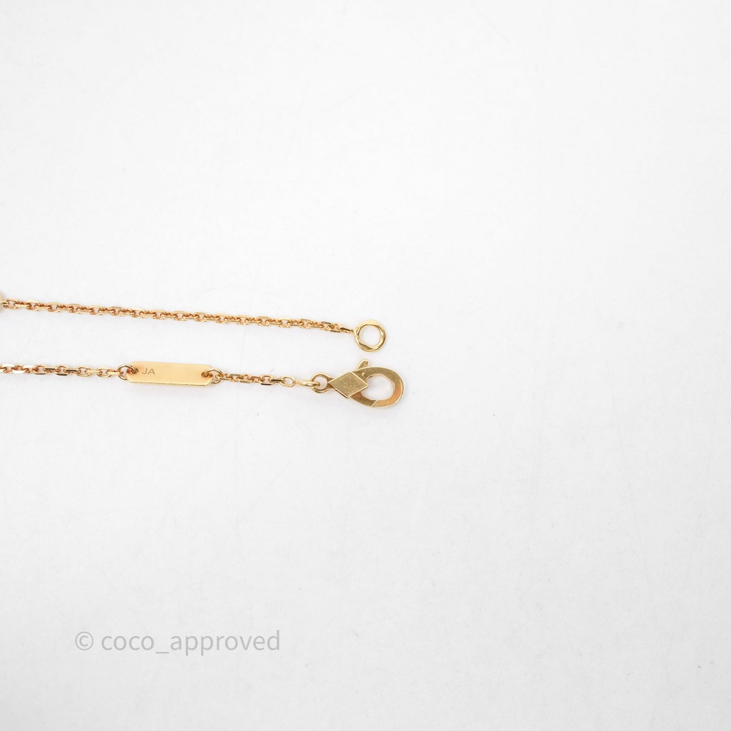 Van Cleef & Arpels Vintage Alhambra Pendant Necklace White Mother-of-pearl Yellow Gold