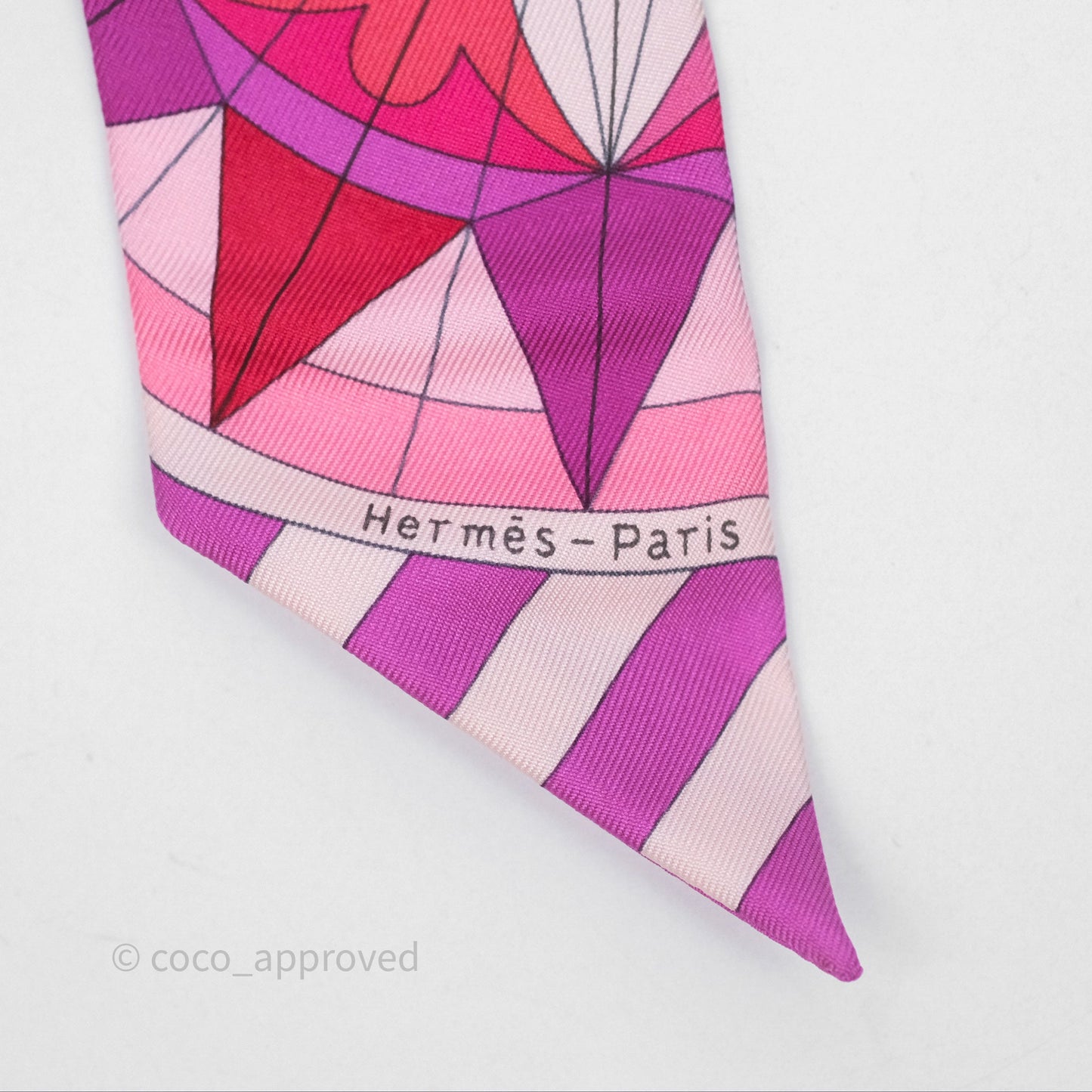Hermès Rose de Compas Silk Twilly