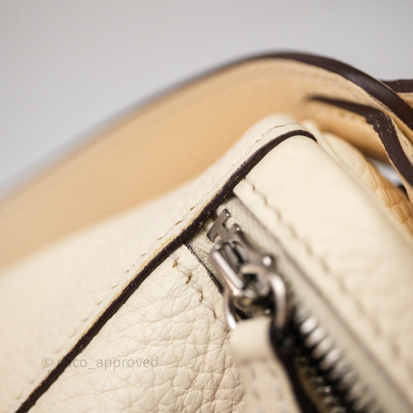 Hermès Lindy 26 Nata I2 Taurillon Clemence Palladium Hardware
