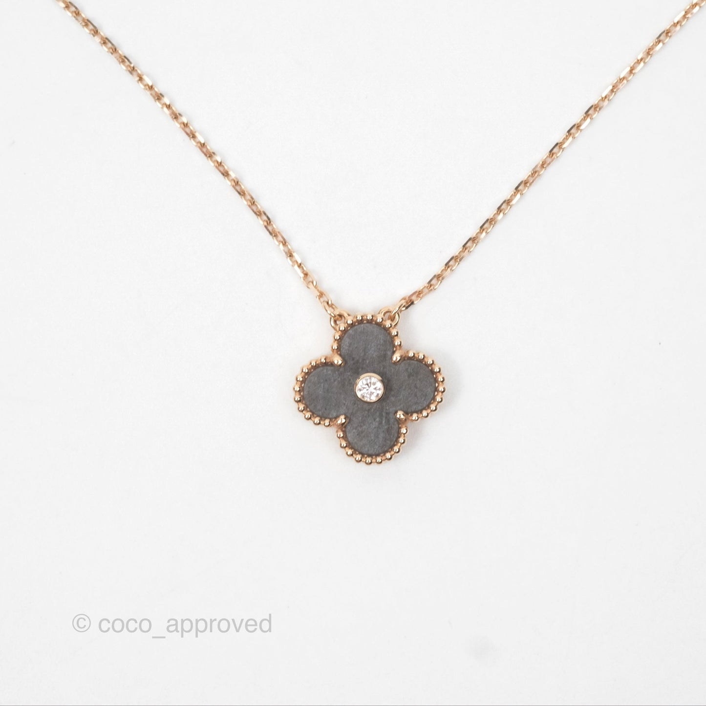 Van Cleef & Arpels Vintage Alhambra Holiday Pendant Obdisian Diamond Rose Gold