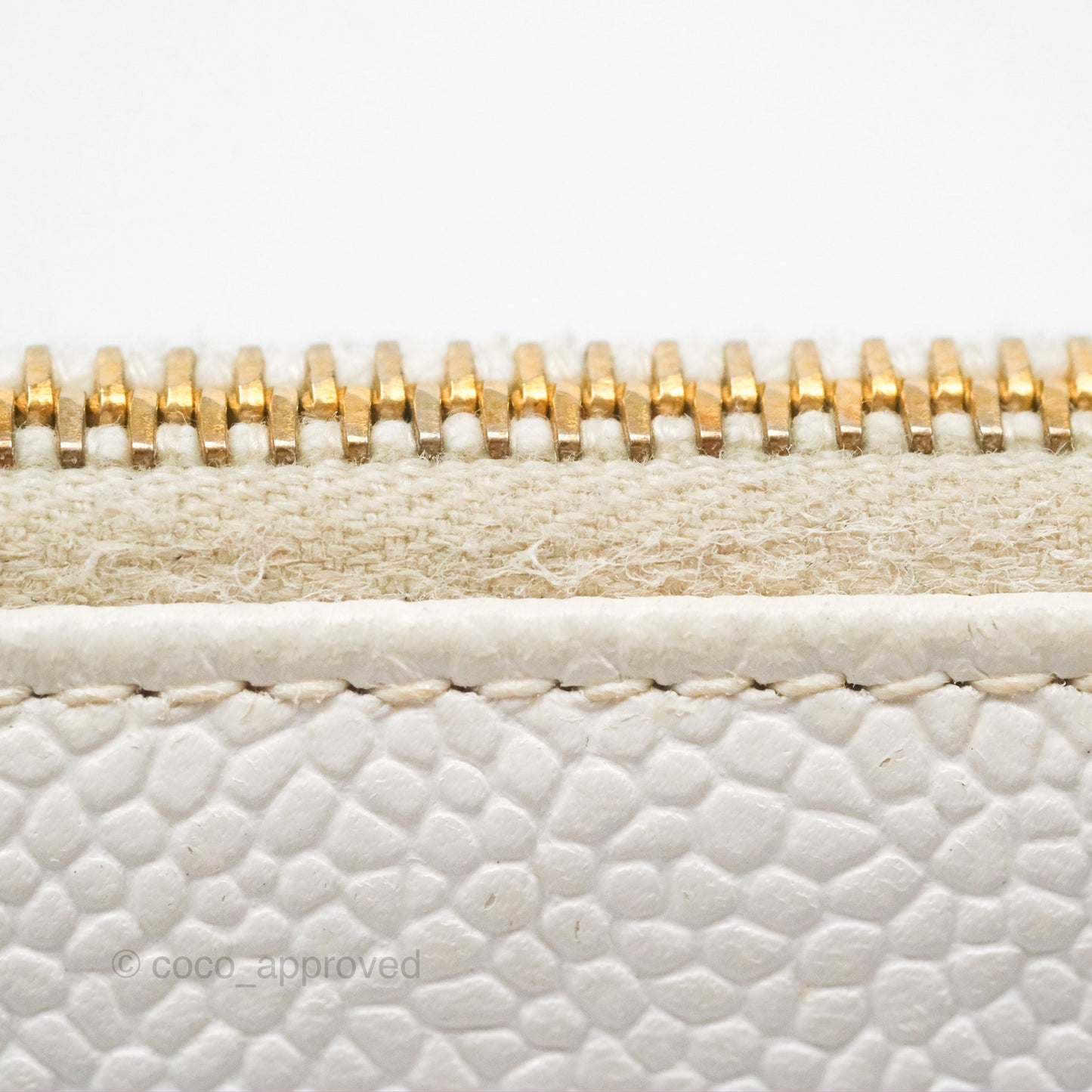 Chanel Vintage CC Clutch White Caviar Gold Hardware