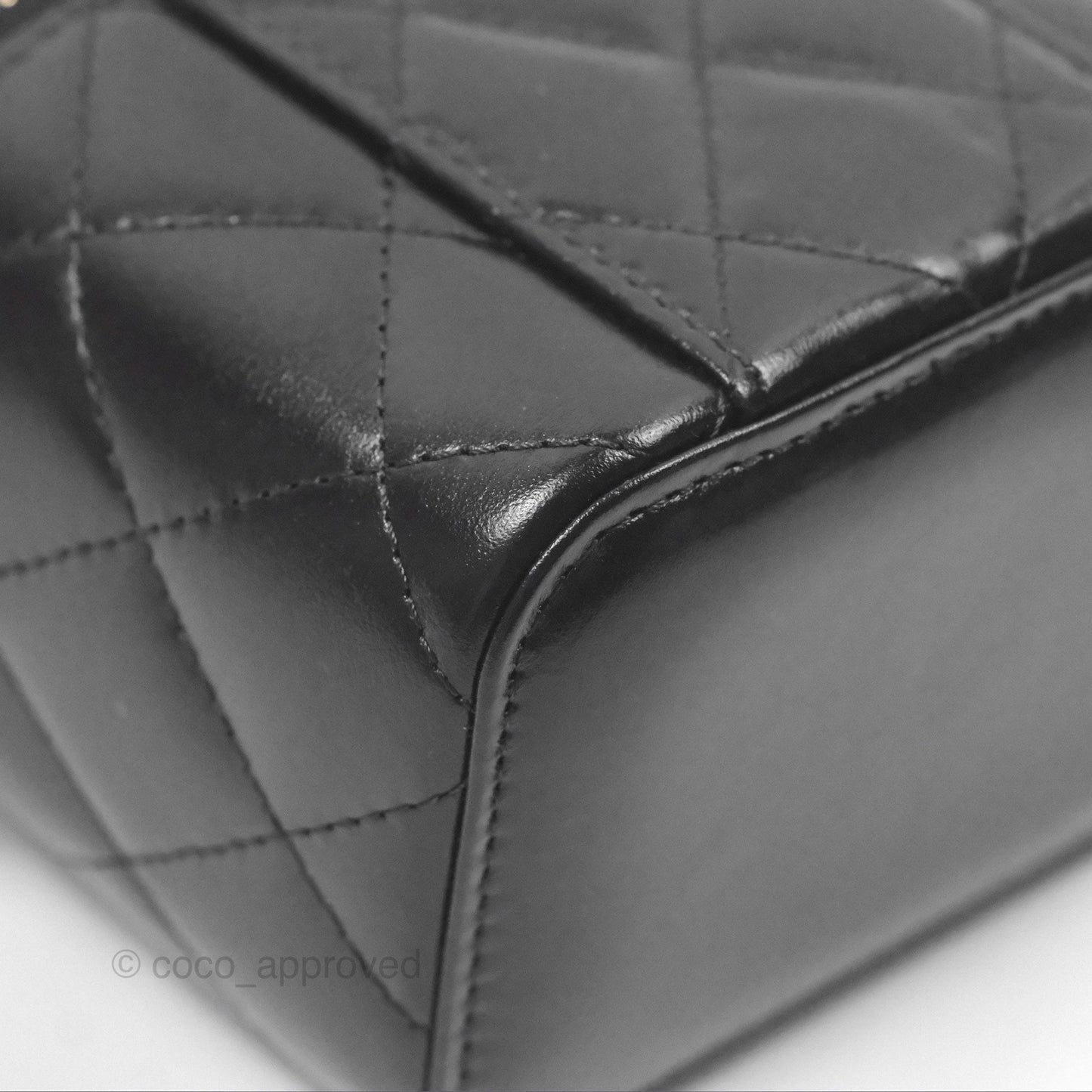 Chanel Quilted Mini Perfect Fit Vanity With Chain Black Calfskin Aged Gold Hardware 21A
