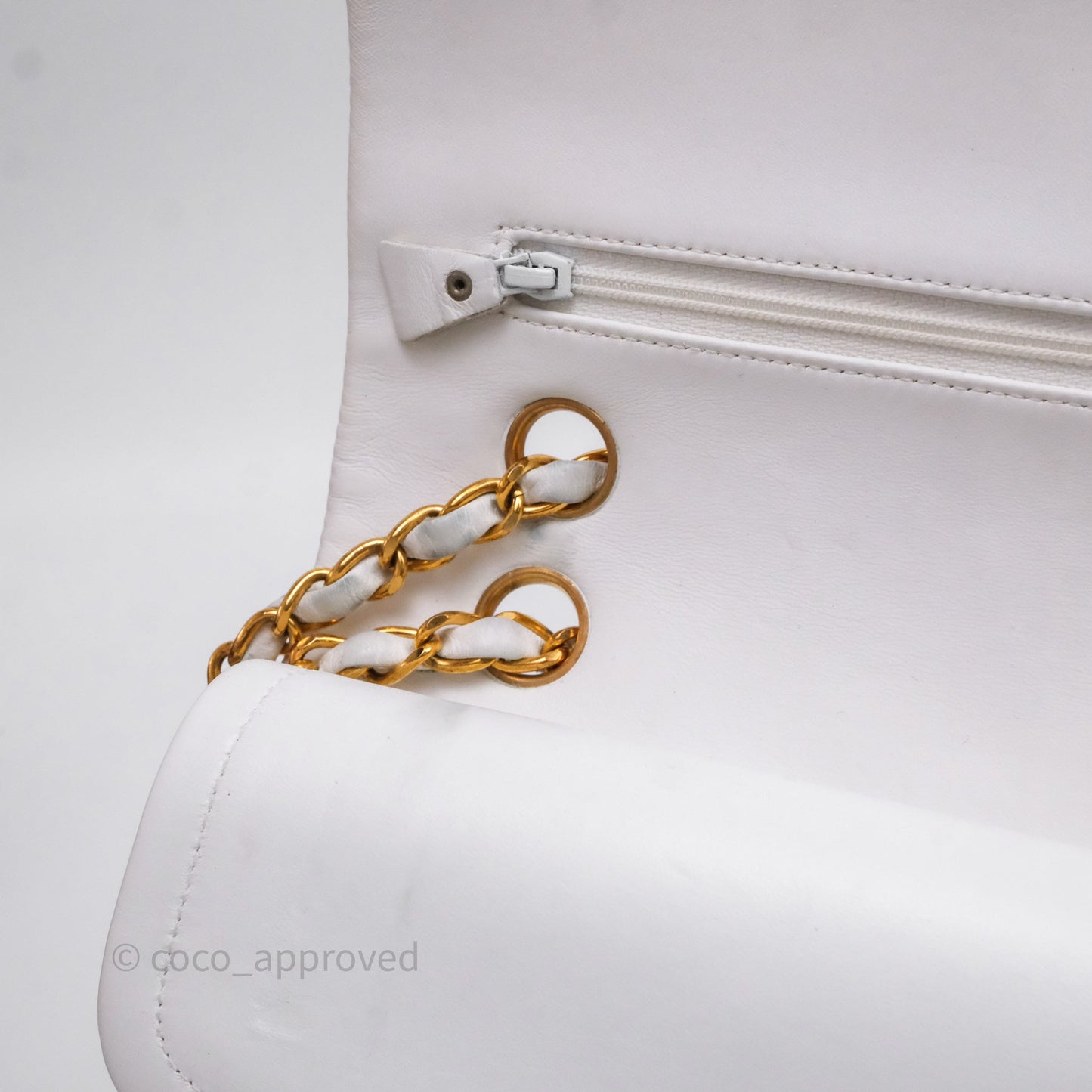 Chanel Classic Vintage Double Flap M/L White Lambskin 24K Gold Hardware