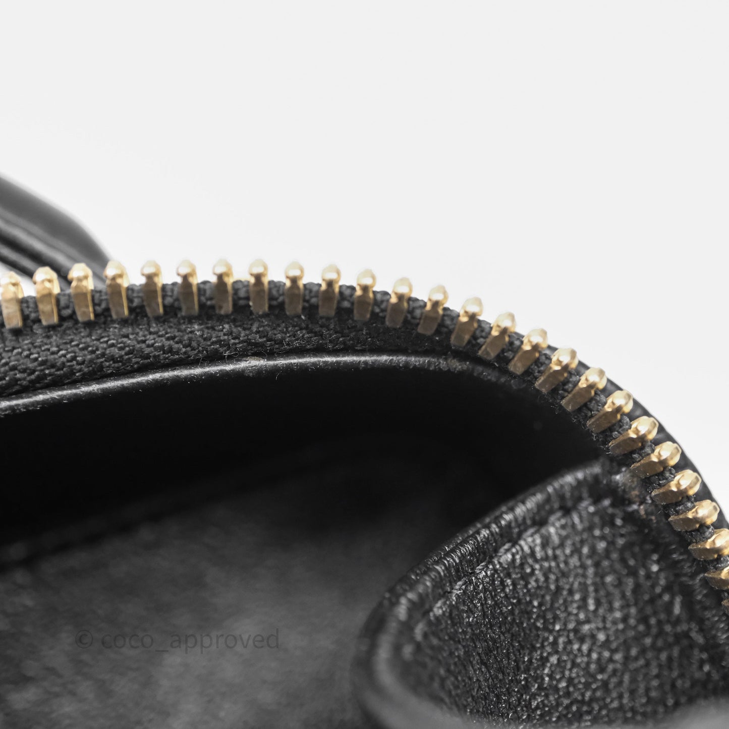 Chanel Quilted Small CC Filigree Vanity Case Black Caviar Aged Gold Hardware