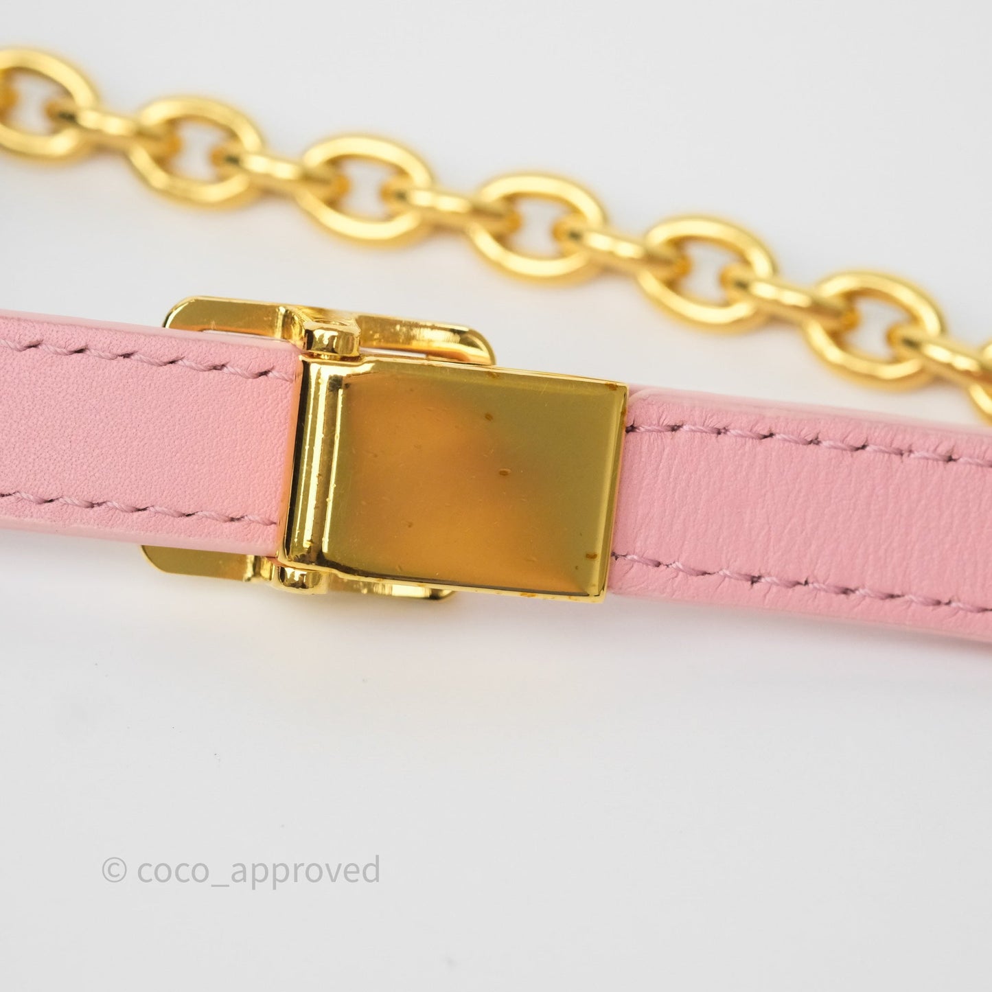 Dior 30 Montaigne East-West Chain Bag Pink