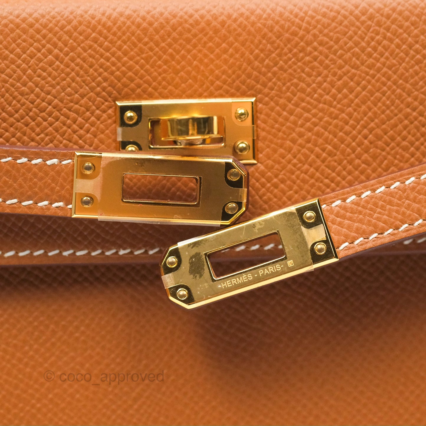 Hermès Kelly 25 Sellier Gold Epsom Gold Hardware