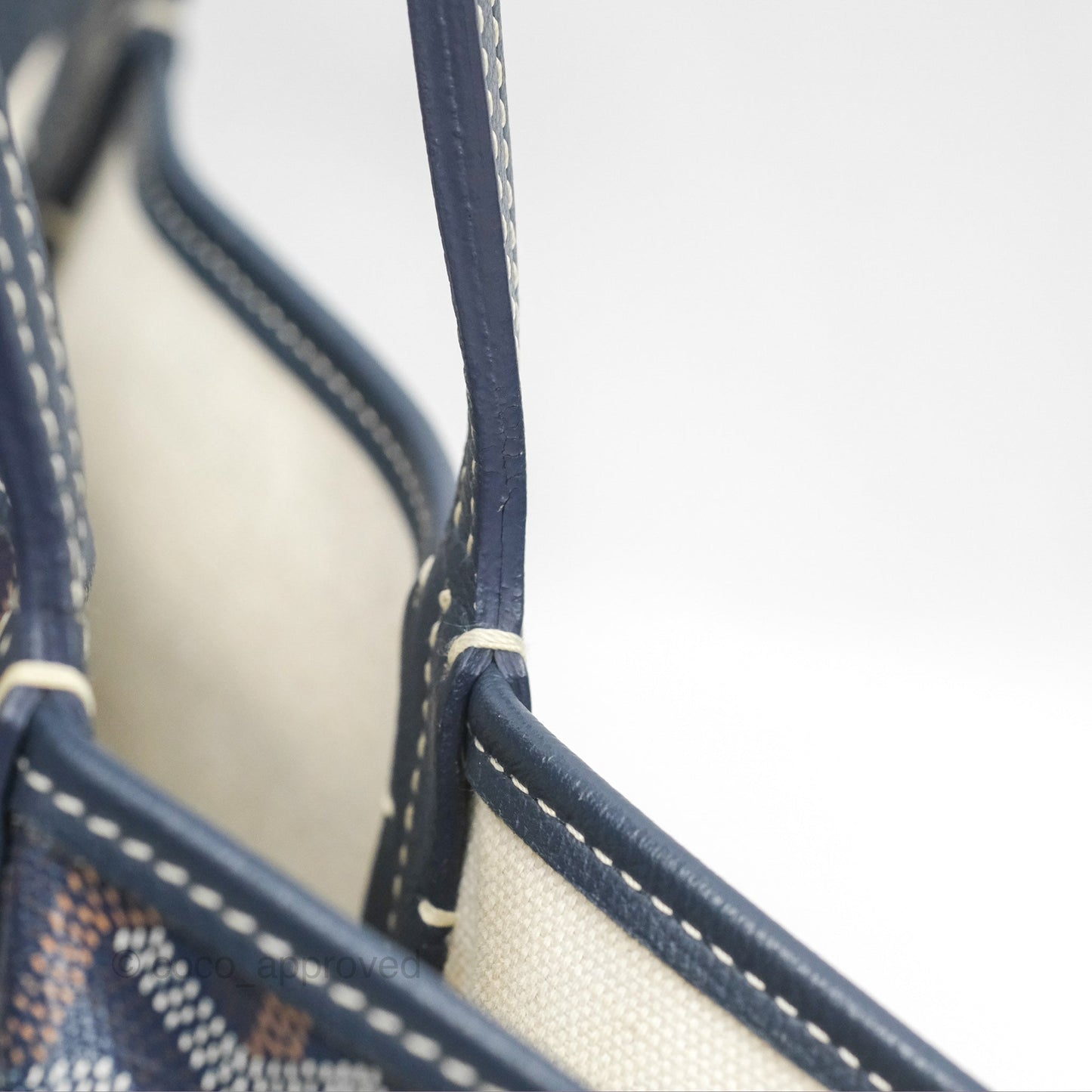 Goyard St Louis Tote PM ⁣⁣⁣⁣⁣⁣⁣⁣⁣⁣⁣⁣⁣⁣⁣⁣⁣⁣⁣⁣Navy
